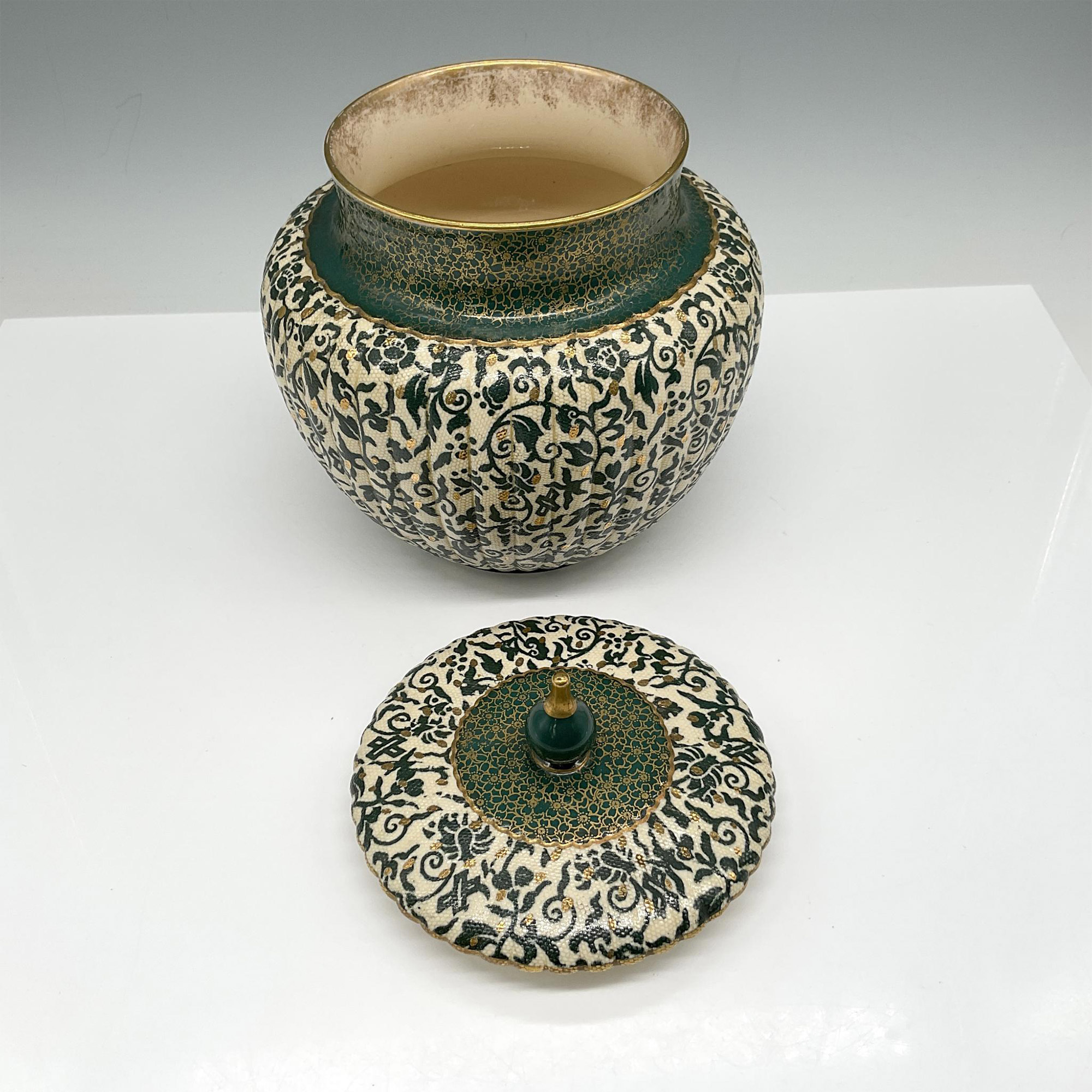 Doulton Burslem Porcelain Lidded Jar - Bild 2 aus 3