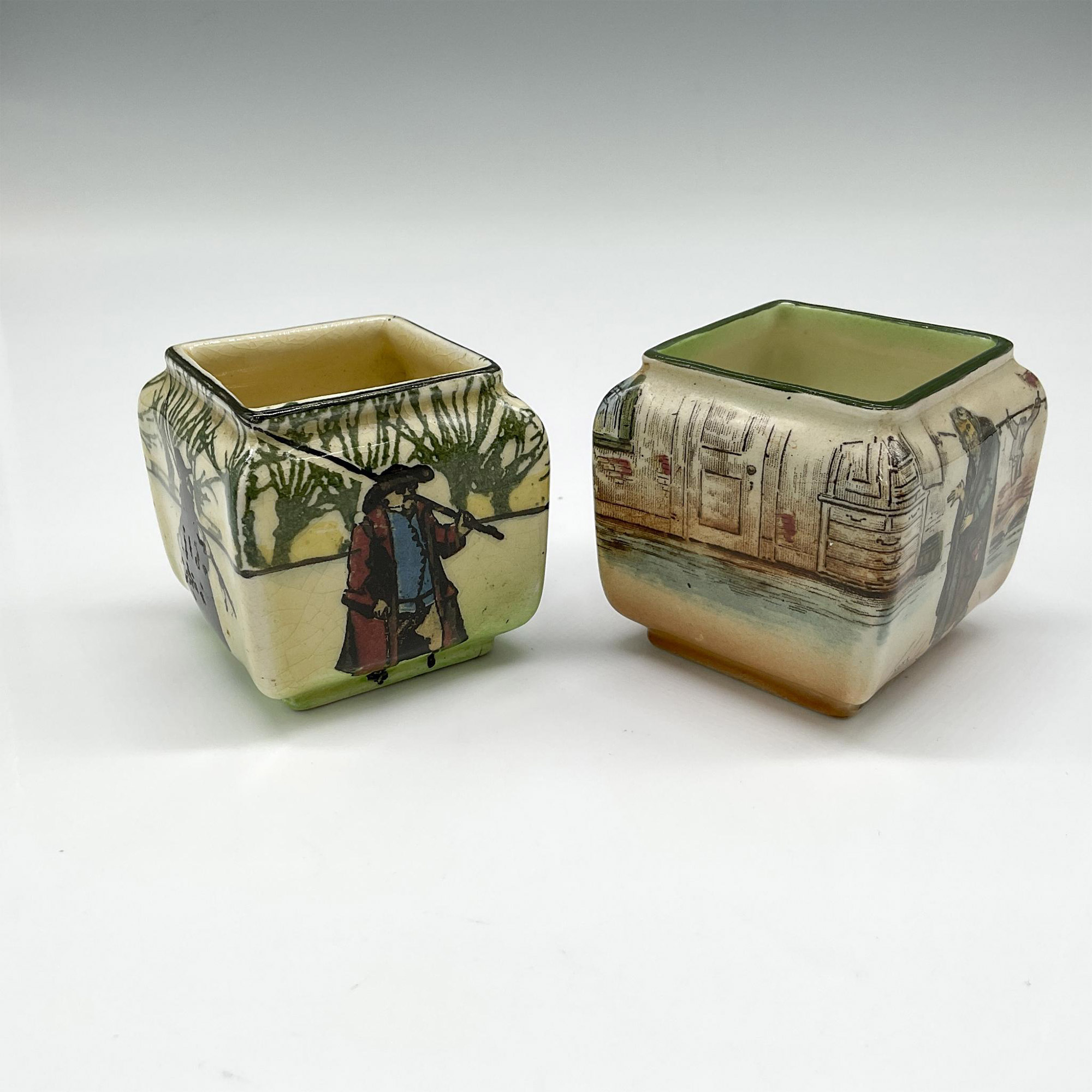 2pc Royal Doulton Dickens Ware Mini Vases - Image 2 of 3