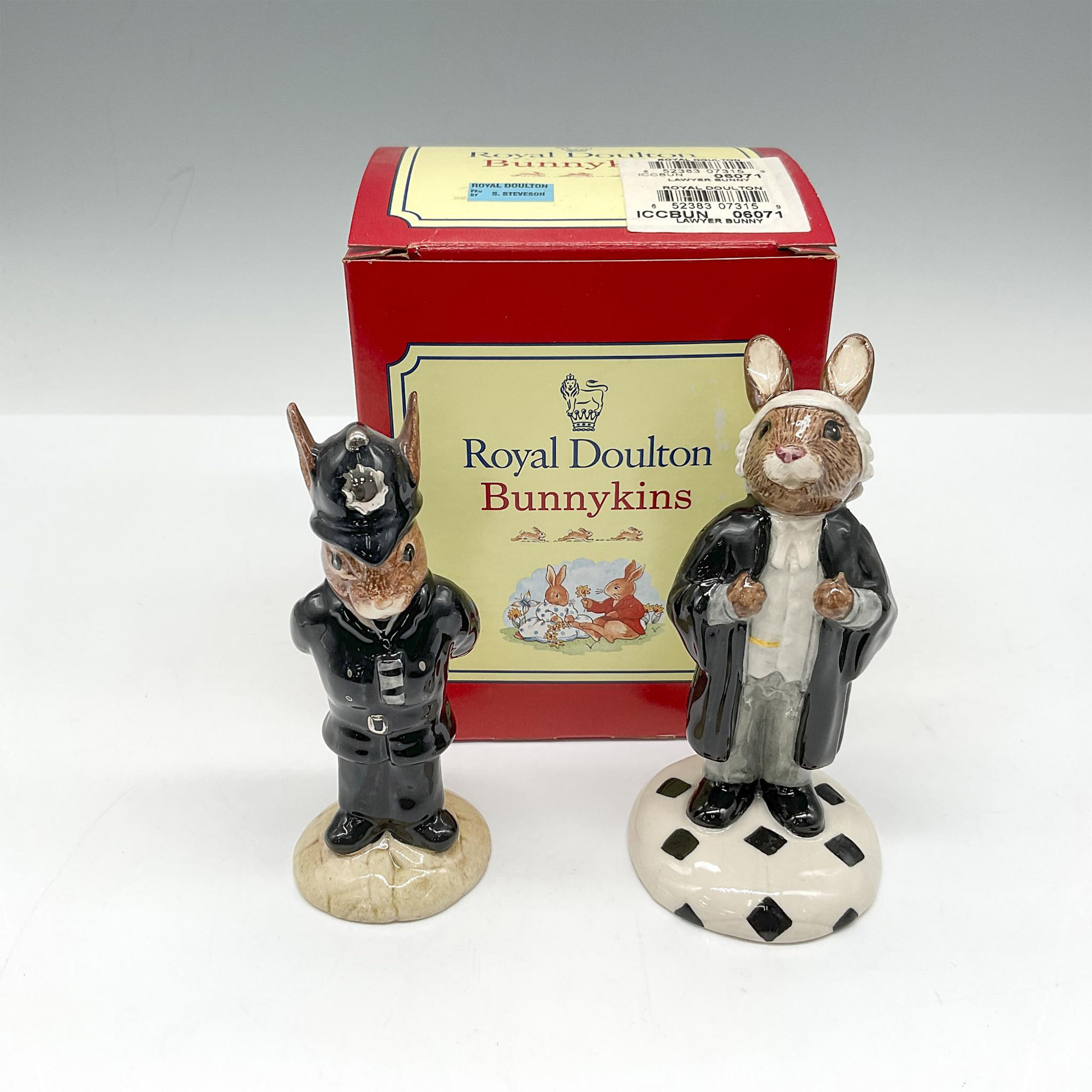 2pc Royal Doulton Bunnykins Figurines, Law Professionals DB64 + 214 - Image 4 of 4