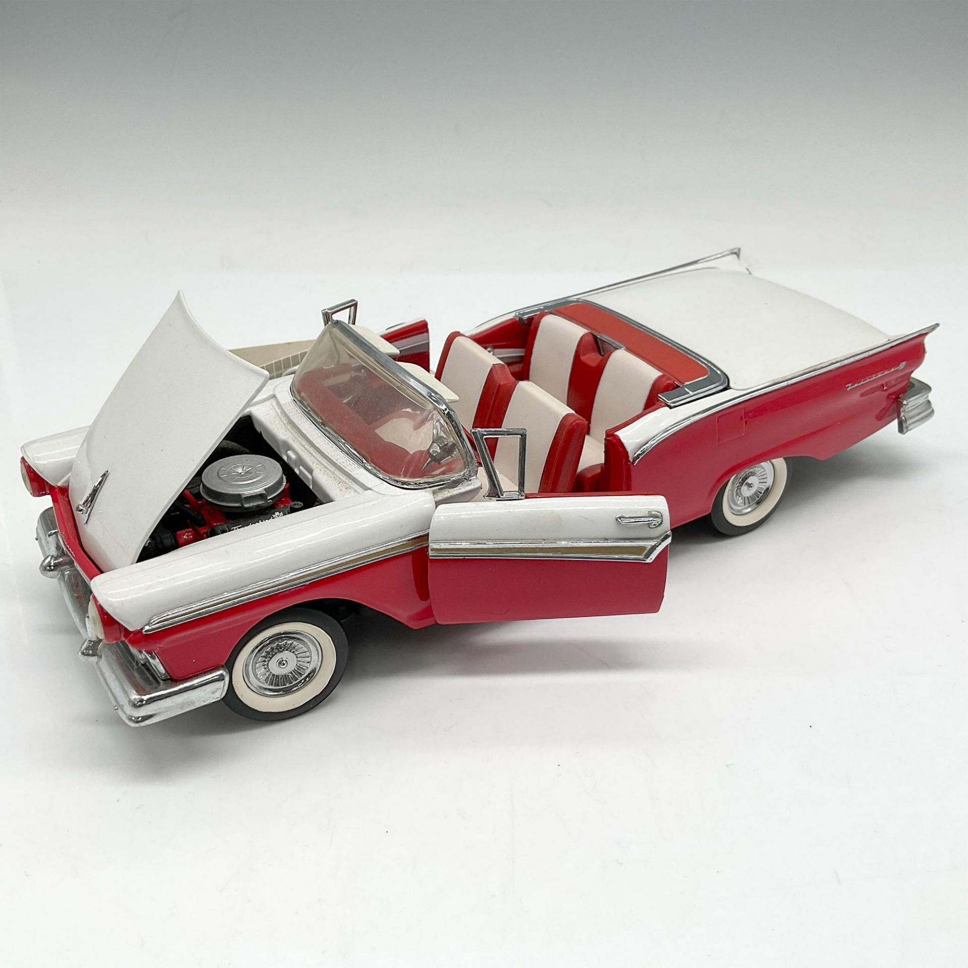 Franklin Mint Models, 1957 Ford Fairlane 500 Skyliner - Bild 2 aus 4