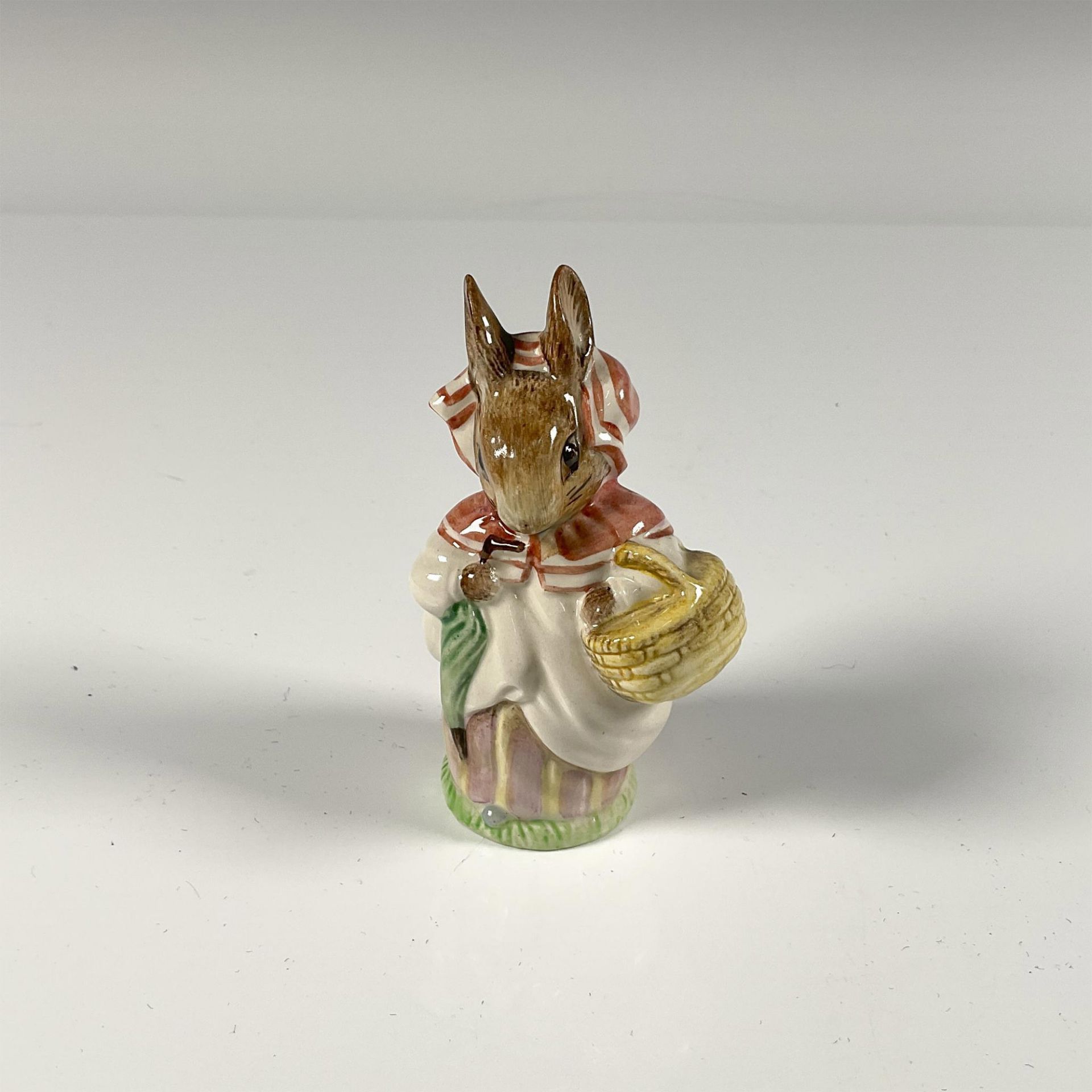 Beswick Beatrix Potter Figurine, Mrs. Rabbit