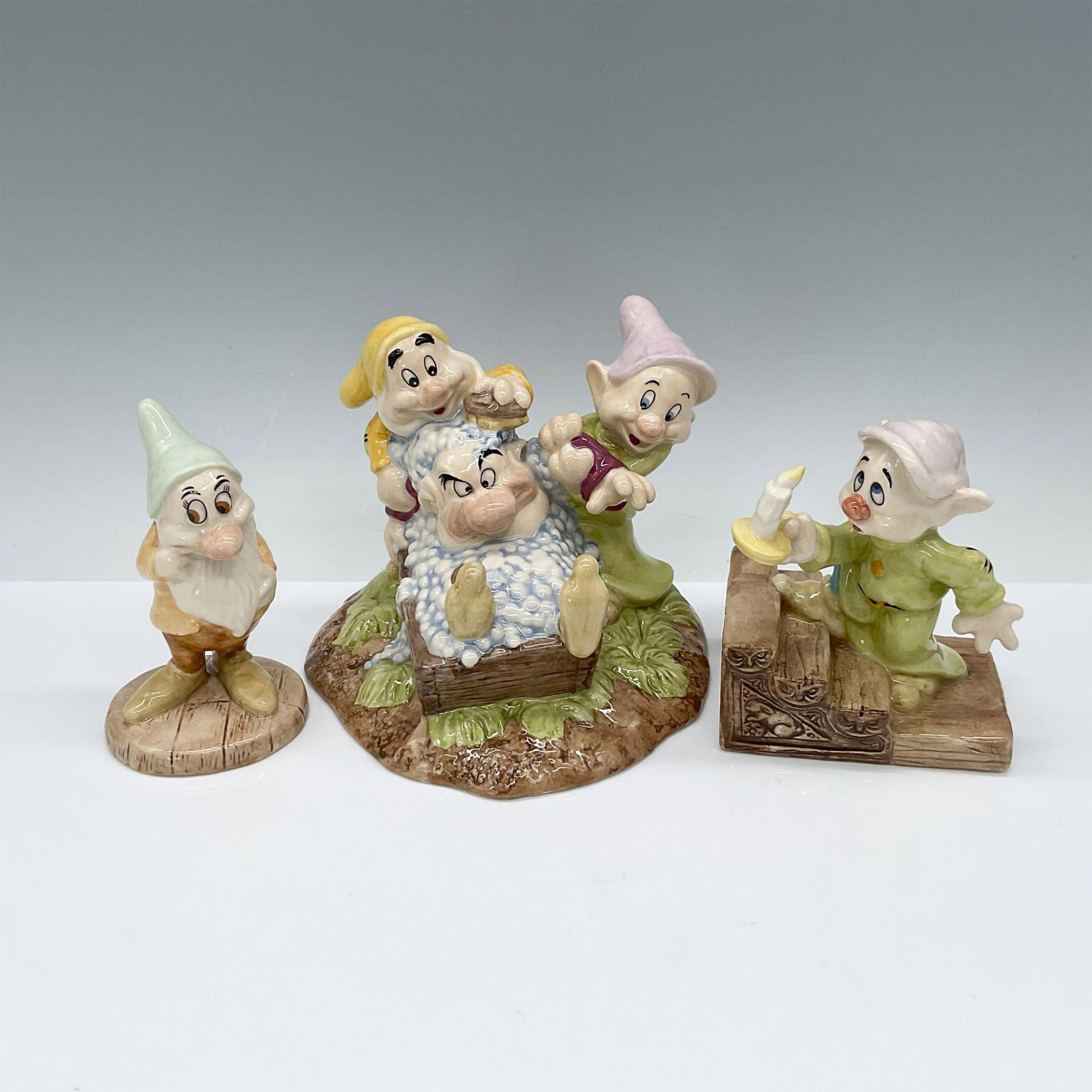 3pc Royal Doulton Walt Disney's 7 Dwarfs Grouping