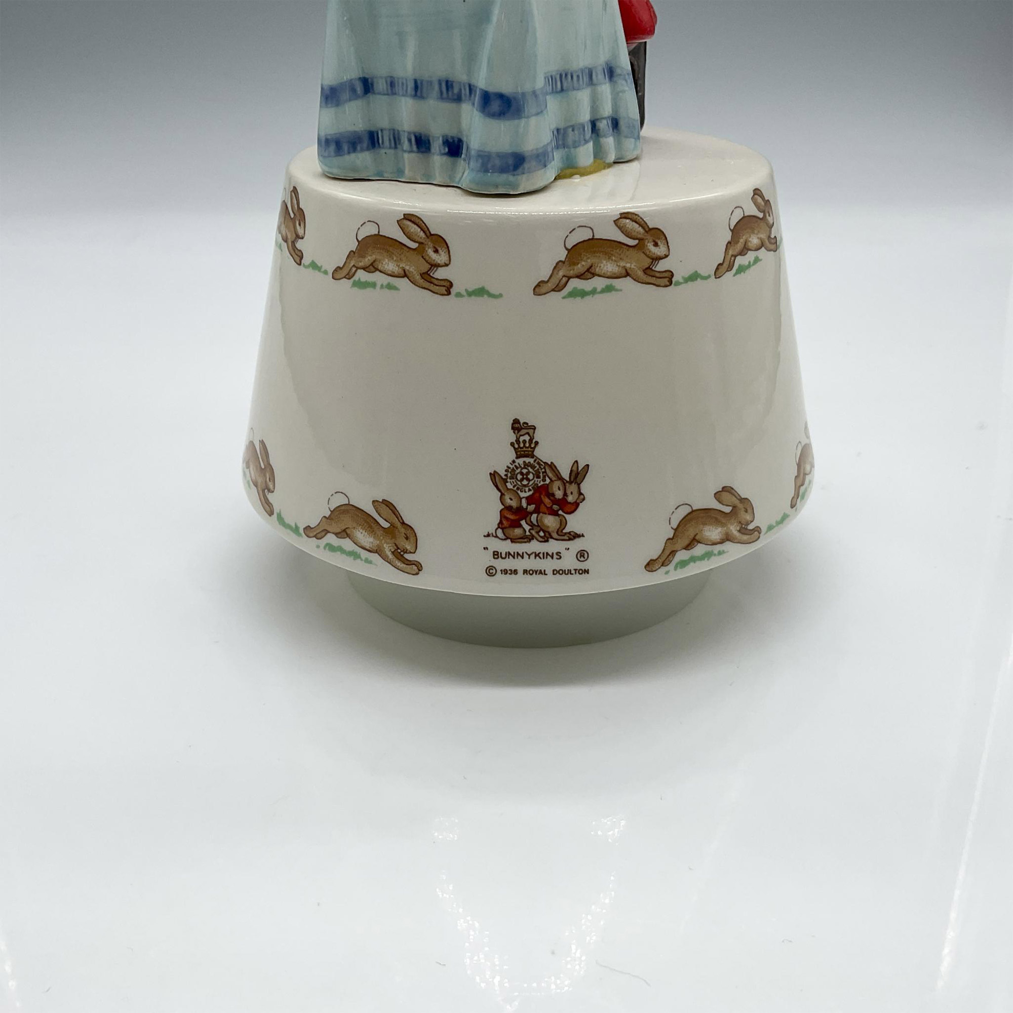 Royal Doulton Bunnykins Music Box, Happy Birthday DB21 - Image 4 of 4