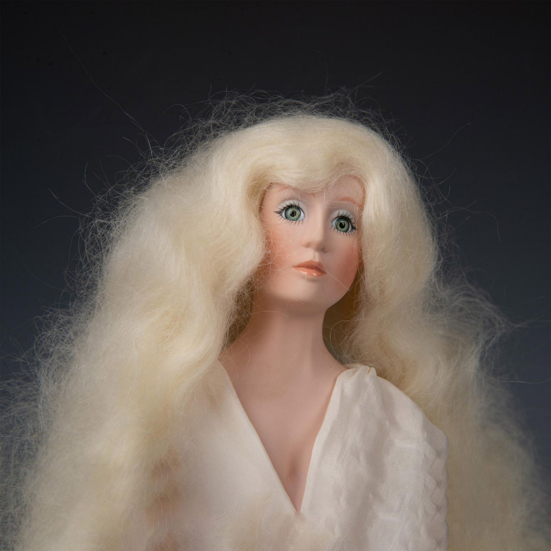 International Treasury of Collectibles Doll, Miss Liberty - Bild 6 aus 14