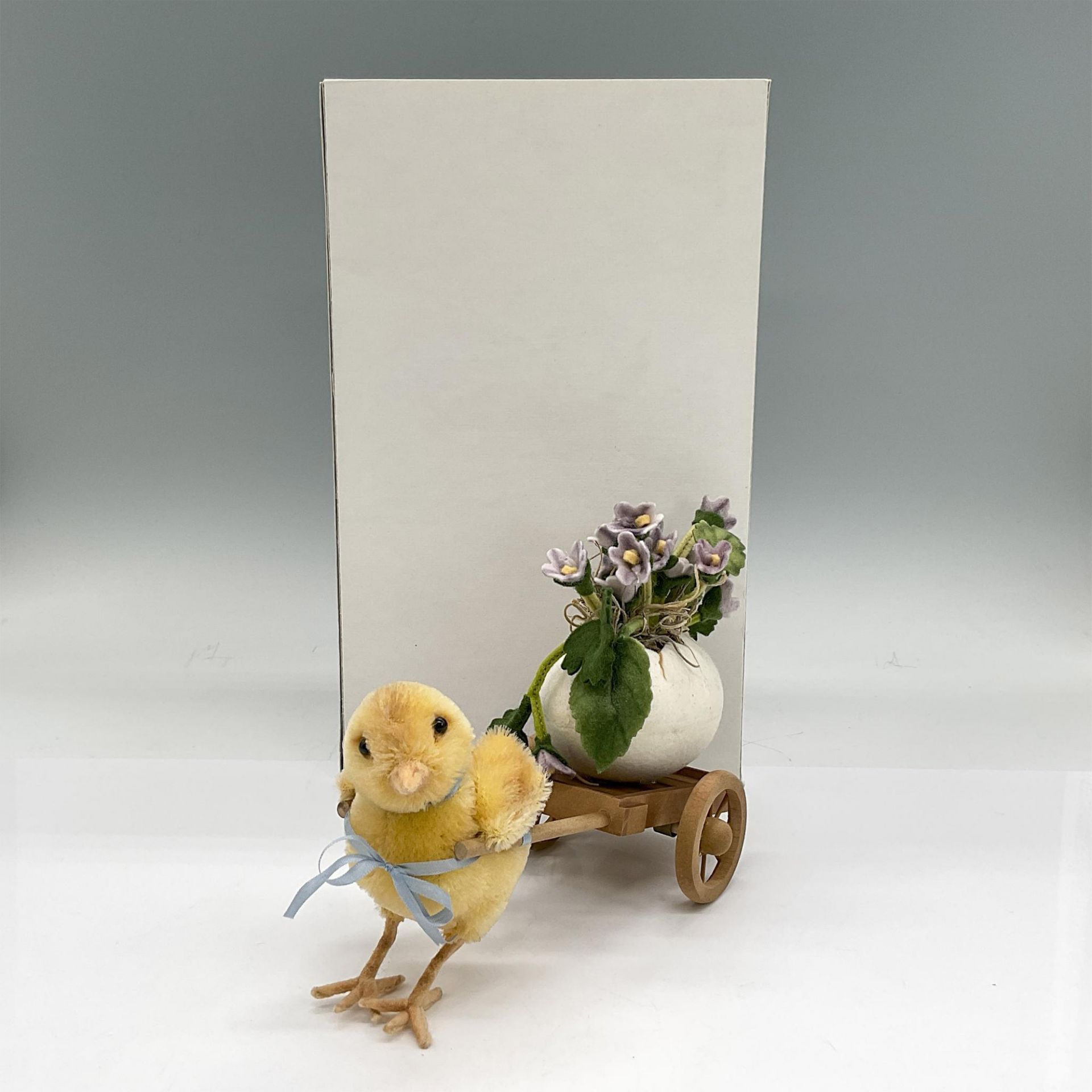 R. John Wright Stuffed Animal, Spring Delivery Chick - Image 5 of 5