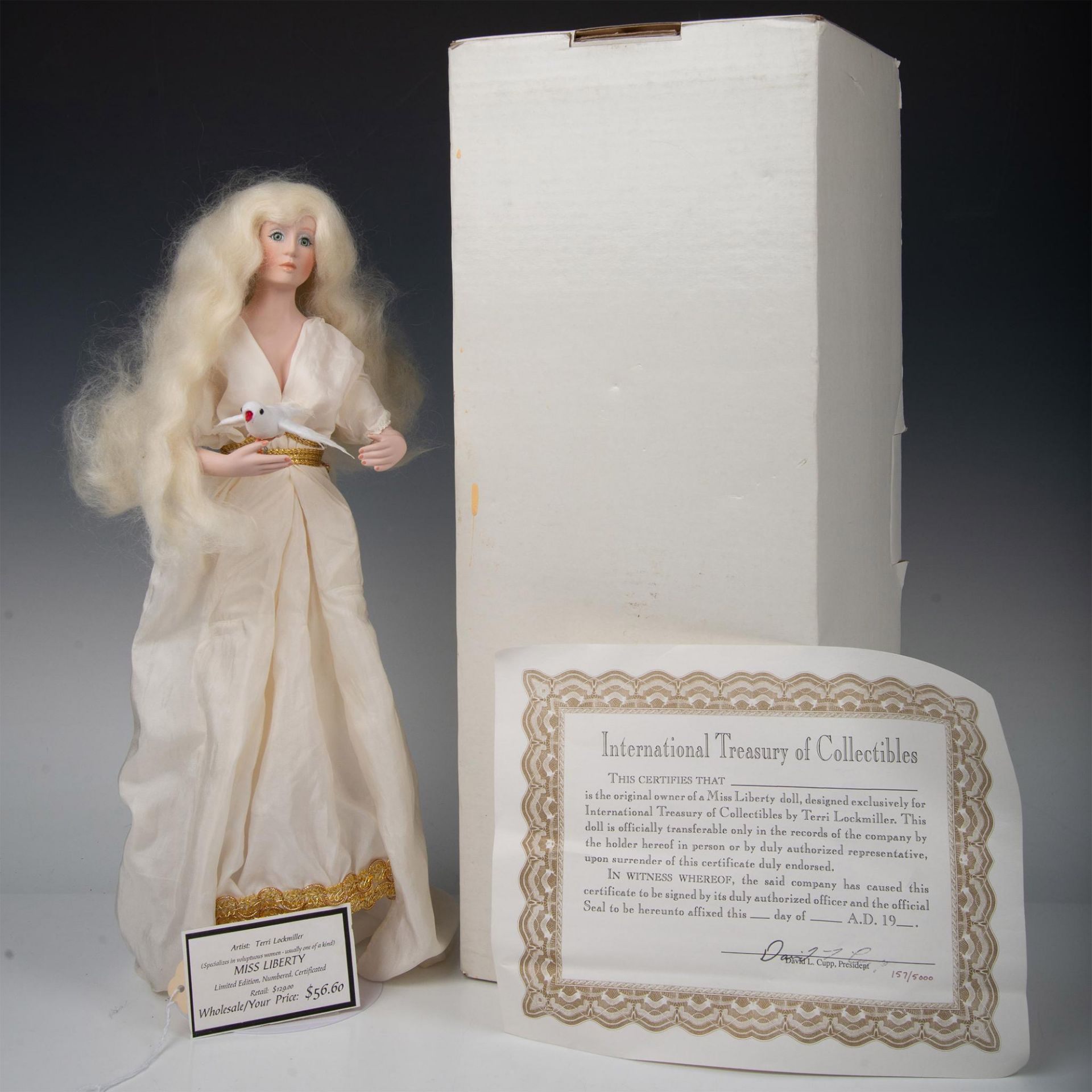 International Treasury of Collectibles Doll, Miss Liberty - Bild 2 aus 14