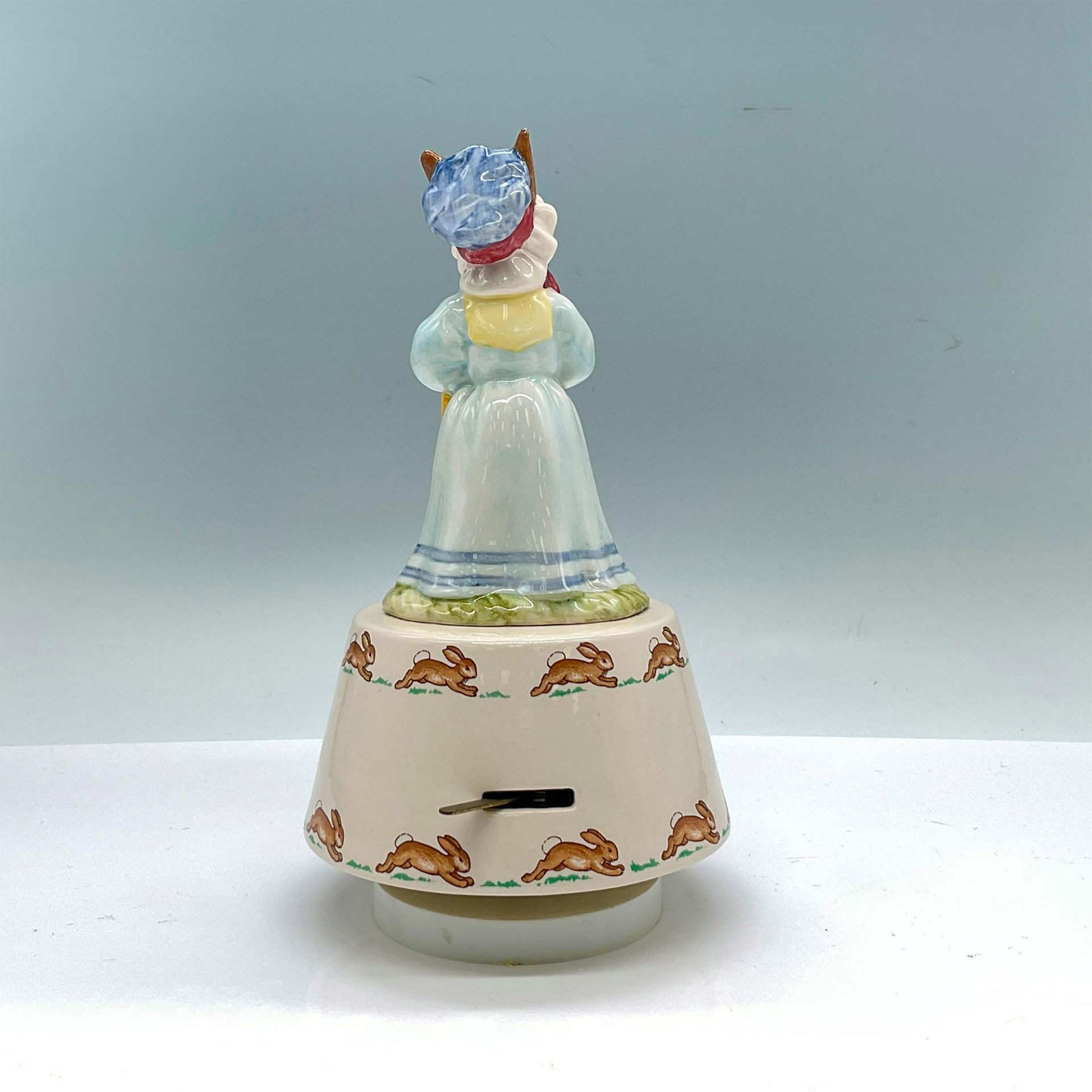 Royal Doulton Bunnykins Music Box, Easter Parade DB019 - Image 2 of 4