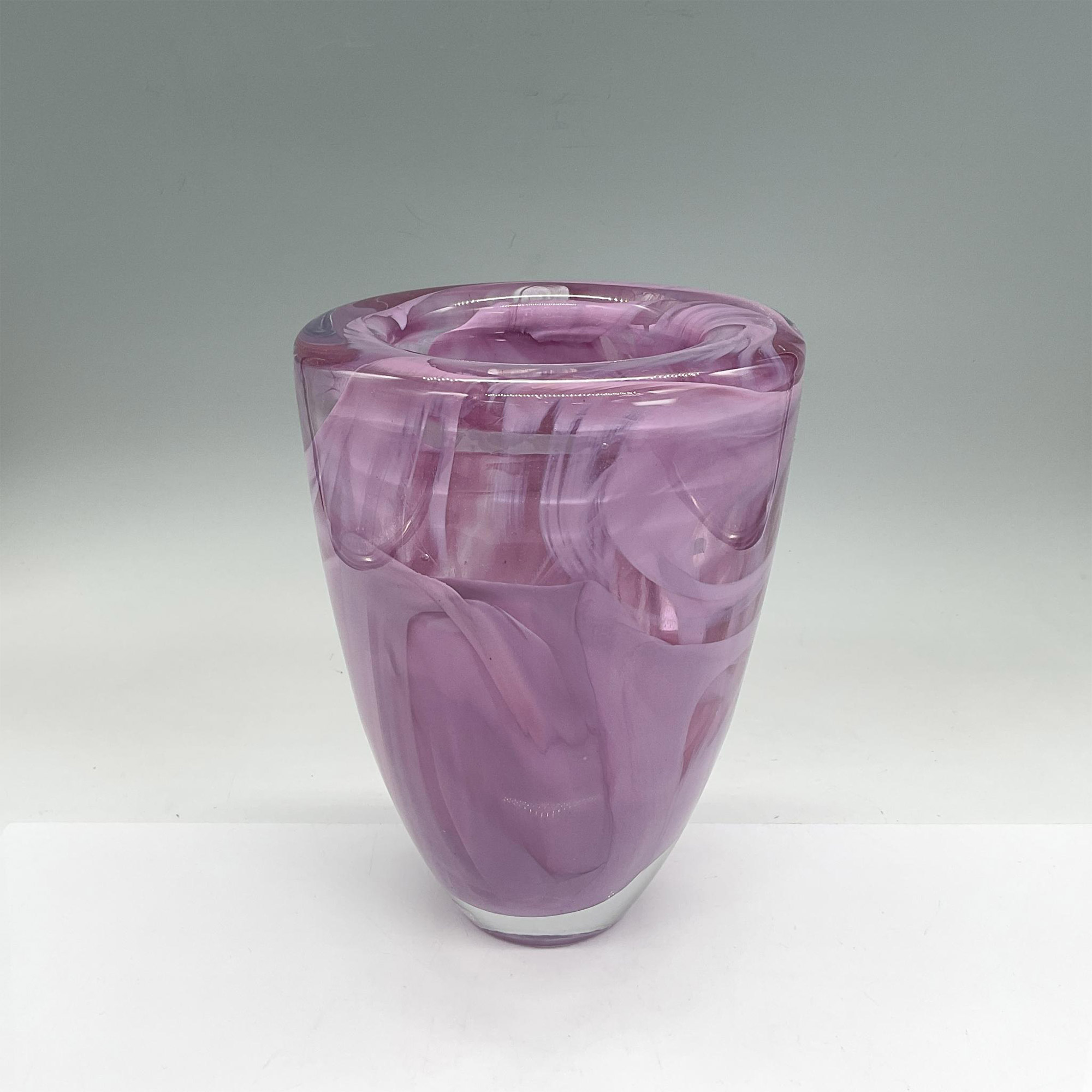 Kosta Boda Glass Vase, Pink Swirl - Image 2 of 3