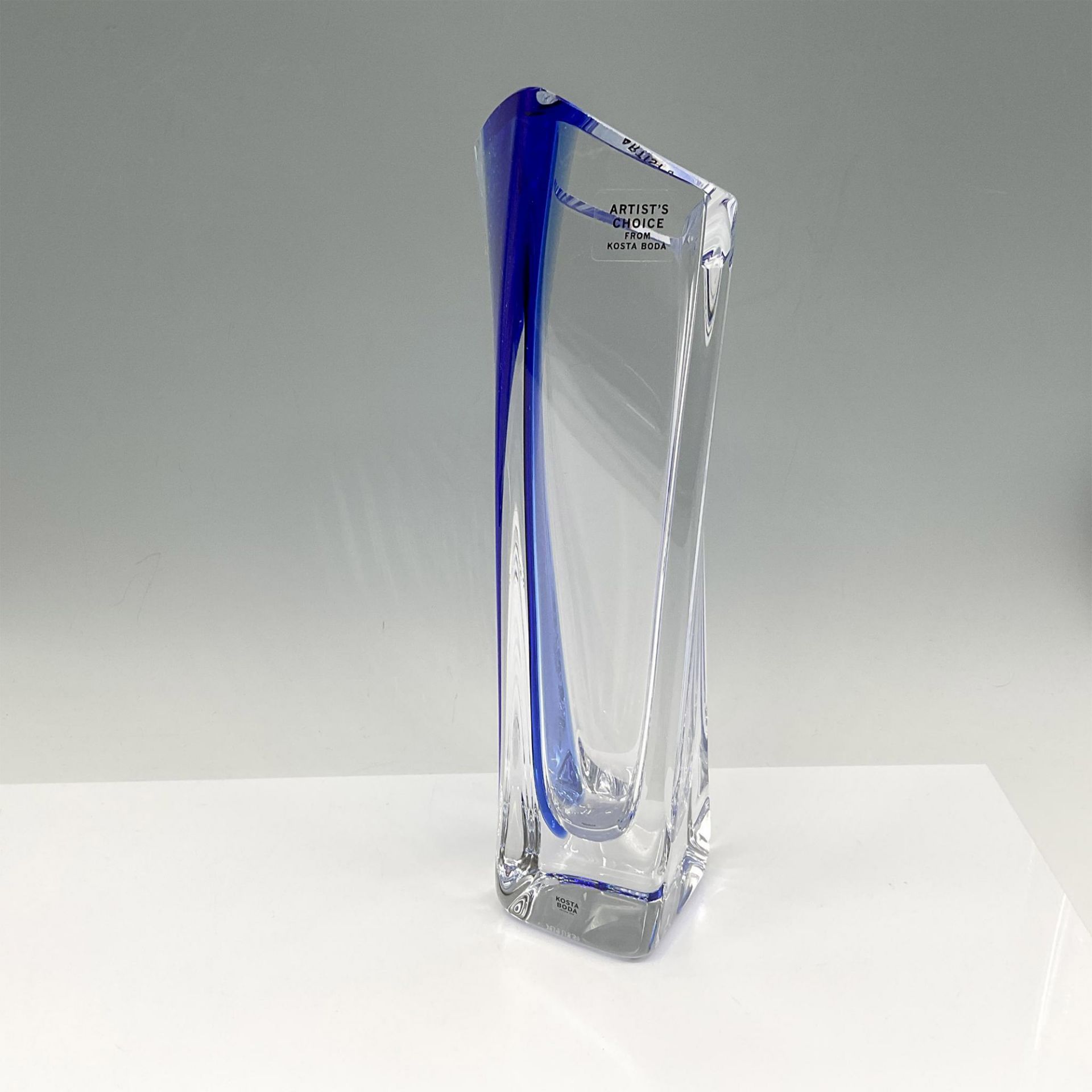 Goran Warff for Kosta Boda Blue Angled Vase, Signed - Bild 3 aus 4