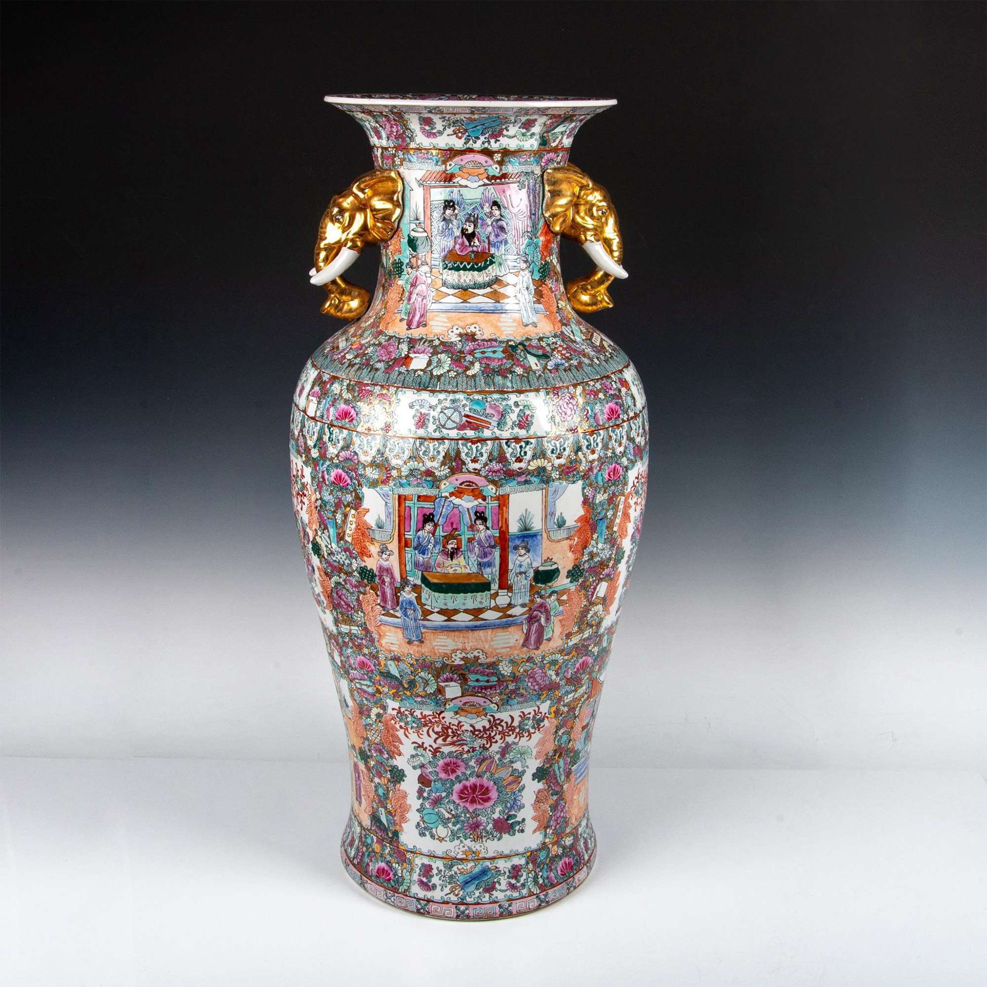 Chinese Porcelain Rose Medallion Vase with Gilt Handles on Wooden Base - Image 9 of 20