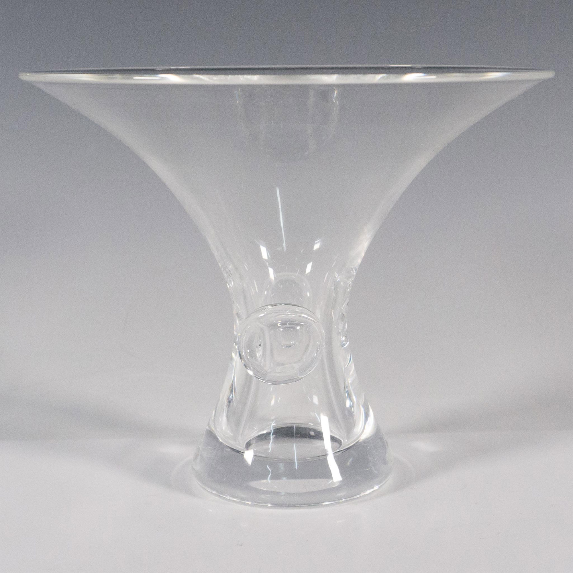 Steuben by David Pollard Glass Vase, Coronet - Image 2 of 3