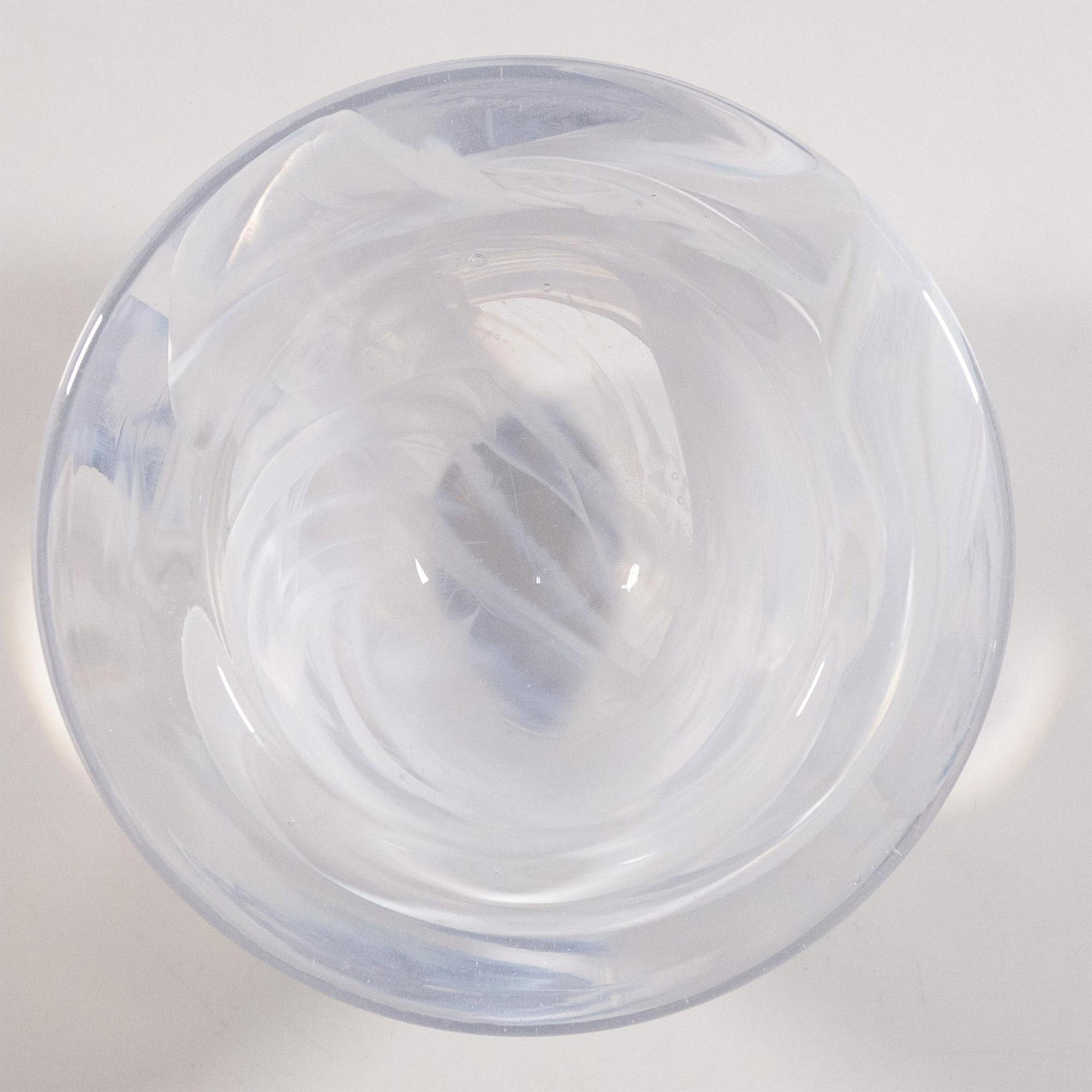 Kosta Boda by Anna Ehrner Round Glass Bowl, Atoll - Image 3 of 4