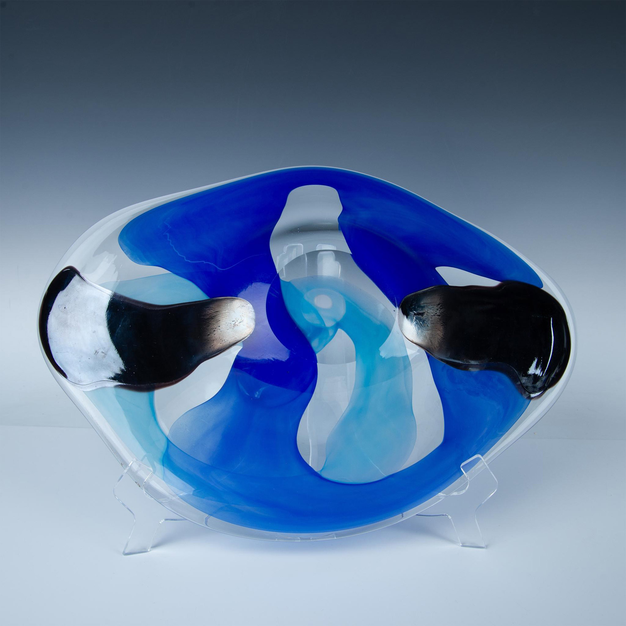 Sasaki Glass Swirl Centerpiece Bowl - Image 3 of 4