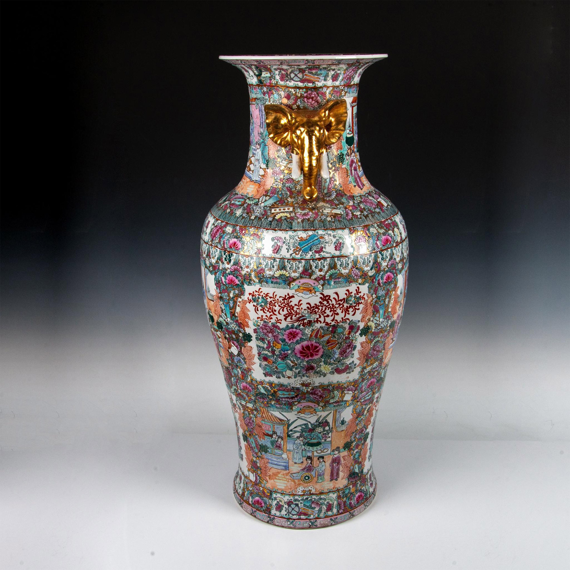 Chinese Porcelain Rose Medallion Vase with Gilt Handles on Wooden Base - Image 14 of 20
