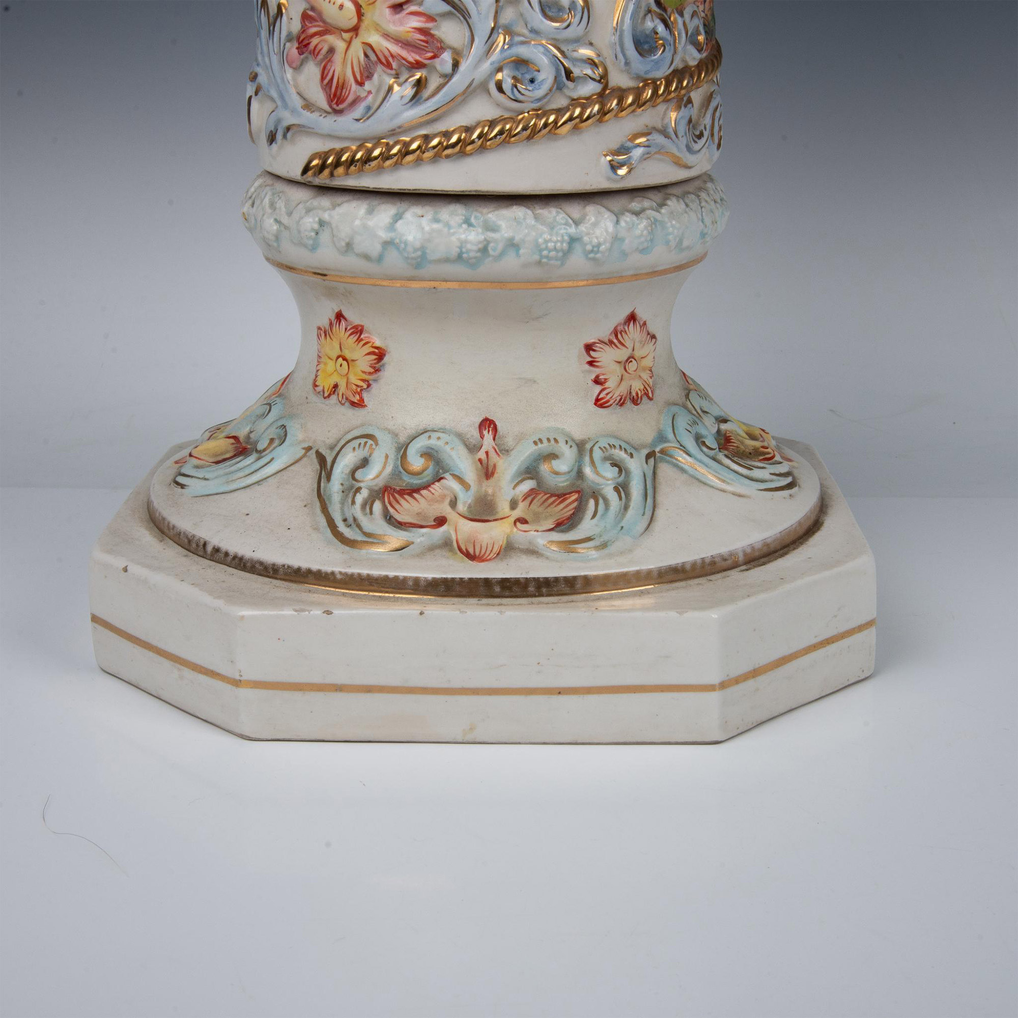 Capodimonte Porcelain Large Pedestal - Image 3 of 6