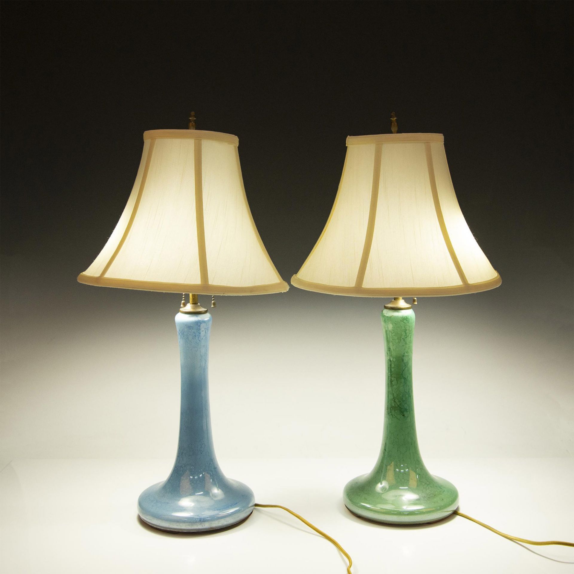 2pc Art Deco Style Aladdin Glass Lamp Bases - Bild 3 aus 7
