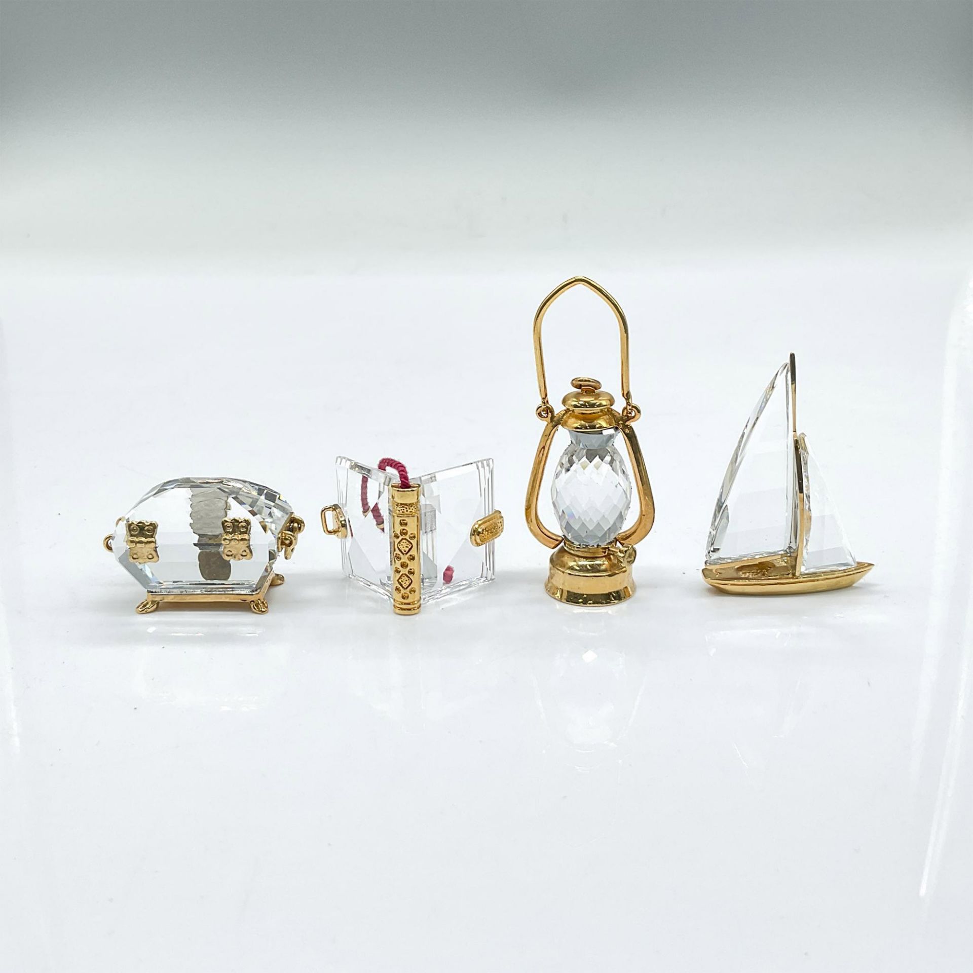 4pc D. Swarovski Crystal Memories Mini Figurines - Image 2 of 4