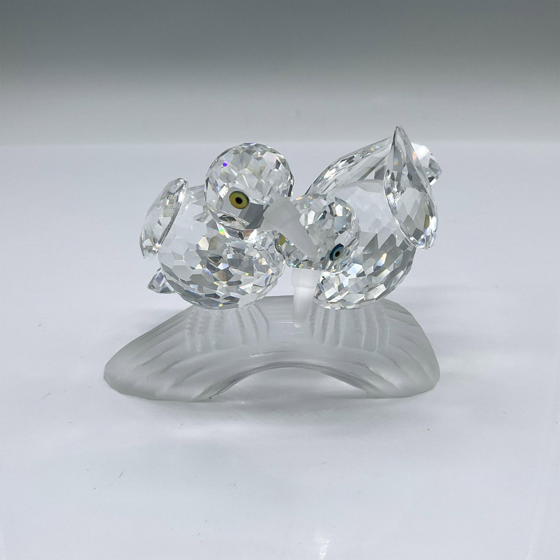 Swarovski Crystal Society 1989 Figurine, Turtledoves - Amour
