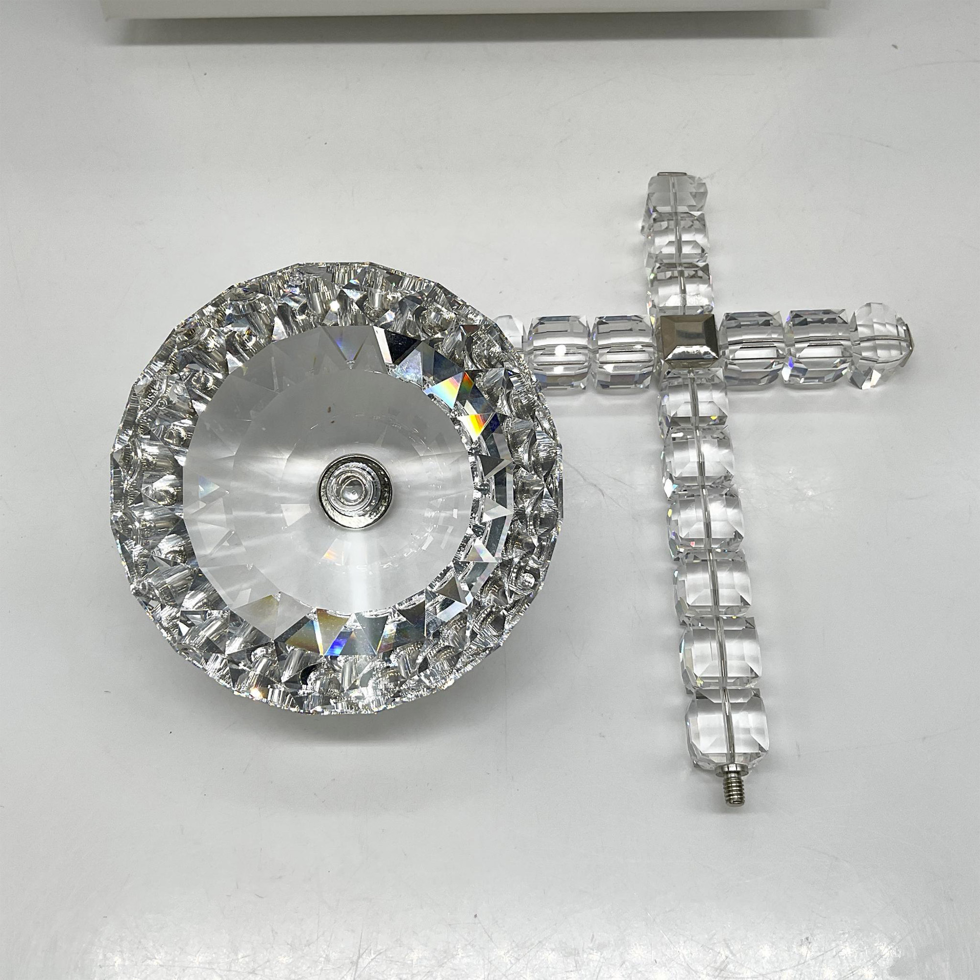 Swarovski Silver Crystal Cross of Light - Image 4 of 4