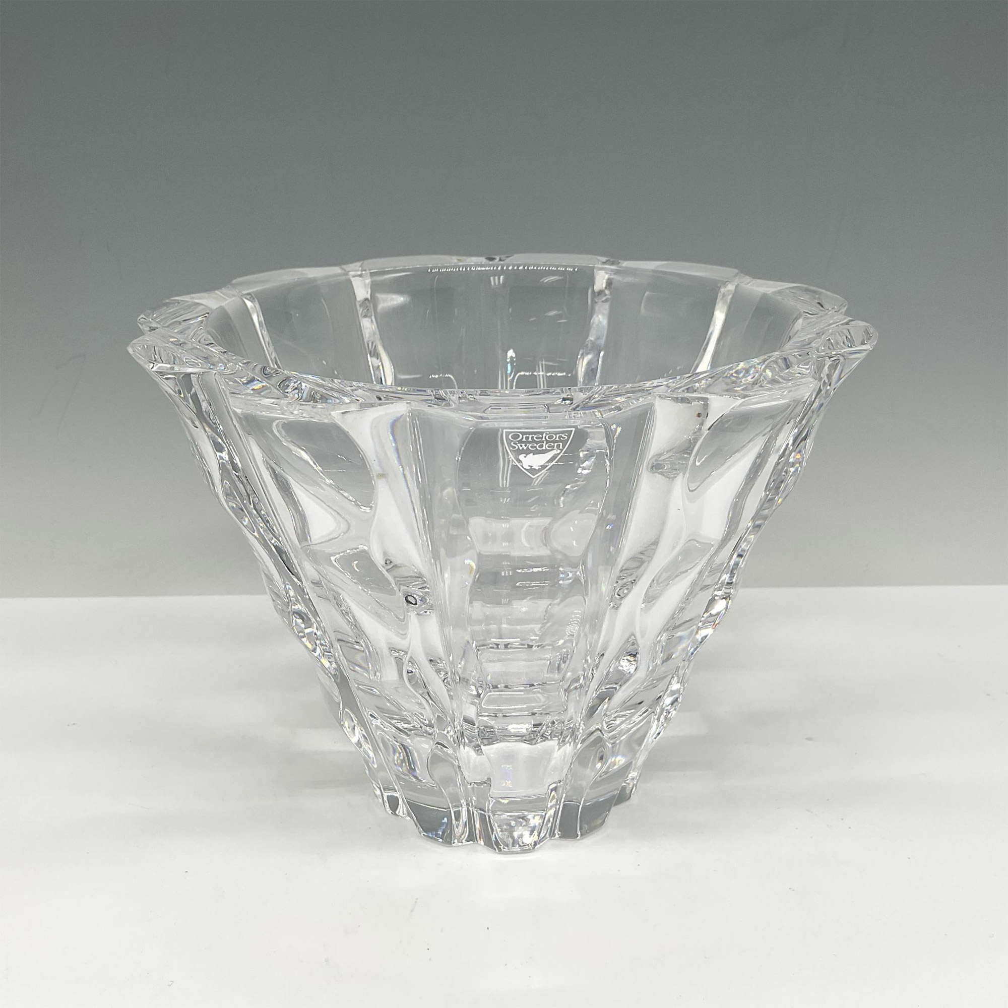 Orrefors Crystal Vase, Waves