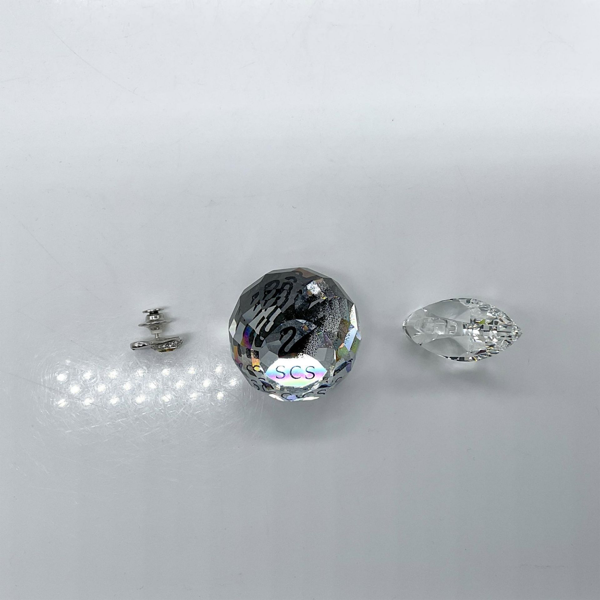 3pc Swarovski Crystal Swan, Paperweight and Brooch Pin - Bild 2 aus 5
