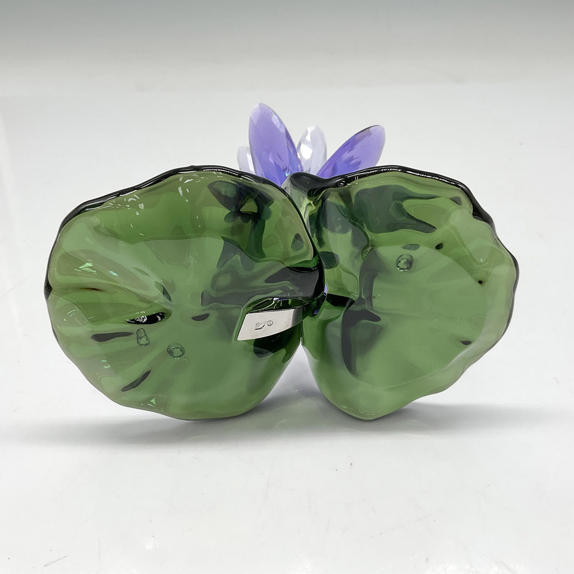 Swarovski Silver Crystal Figurine, Waterlily Blue Violet - Image 4 of 4