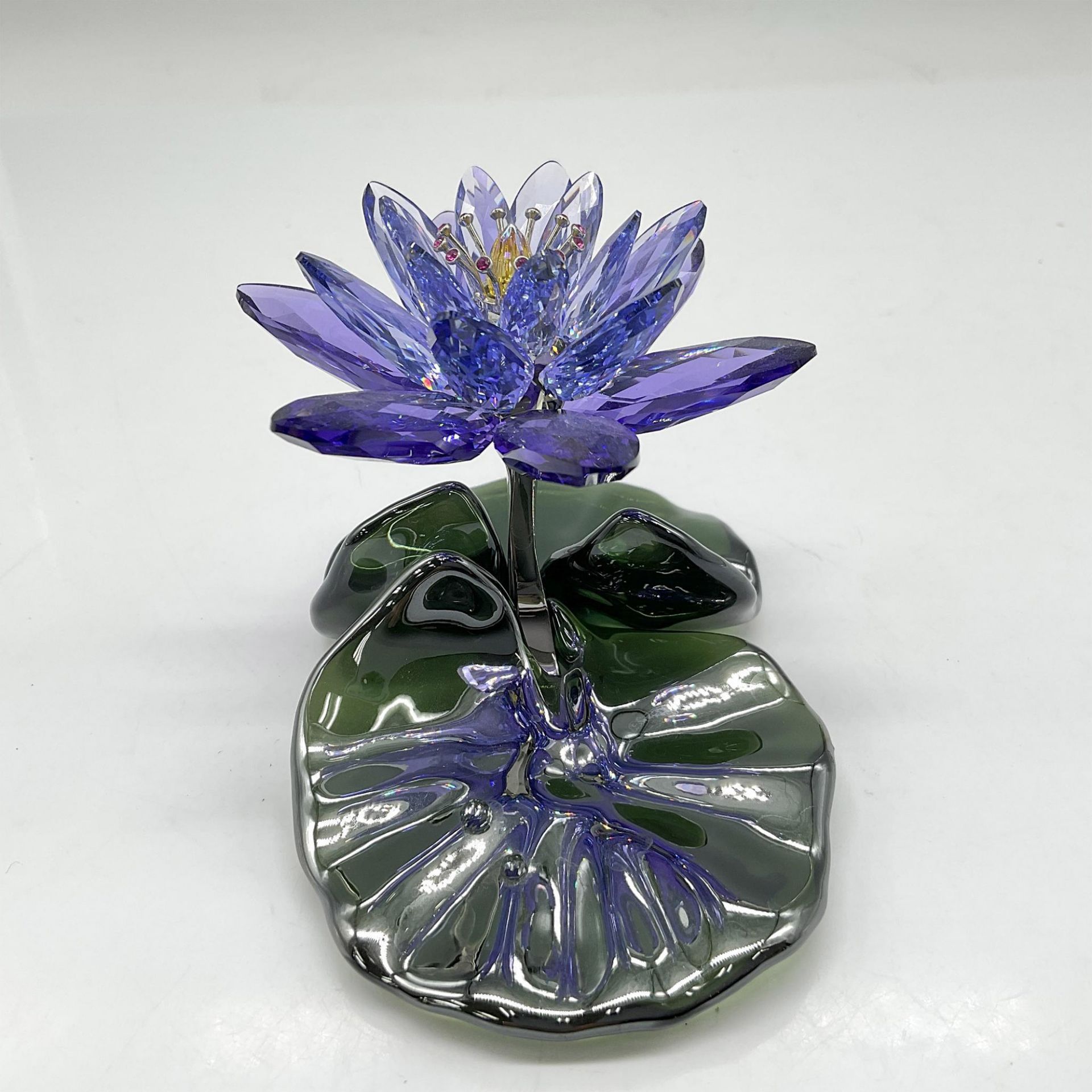 Swarovski Silver Crystal Figurine, Waterlily Blue Violet - Image 3 of 4