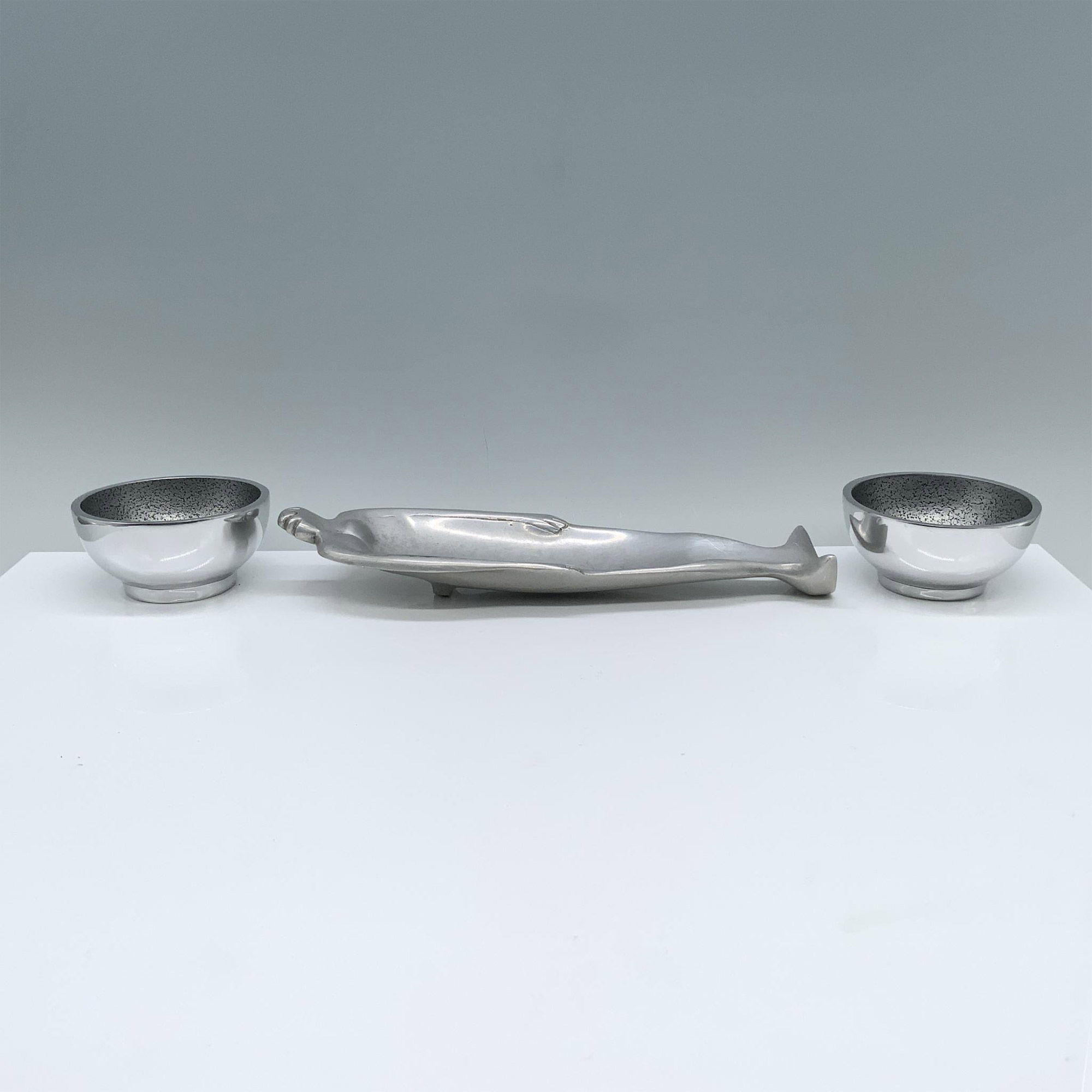 3pc Carrol Boyes Style Man Spoon Rest and Bowls