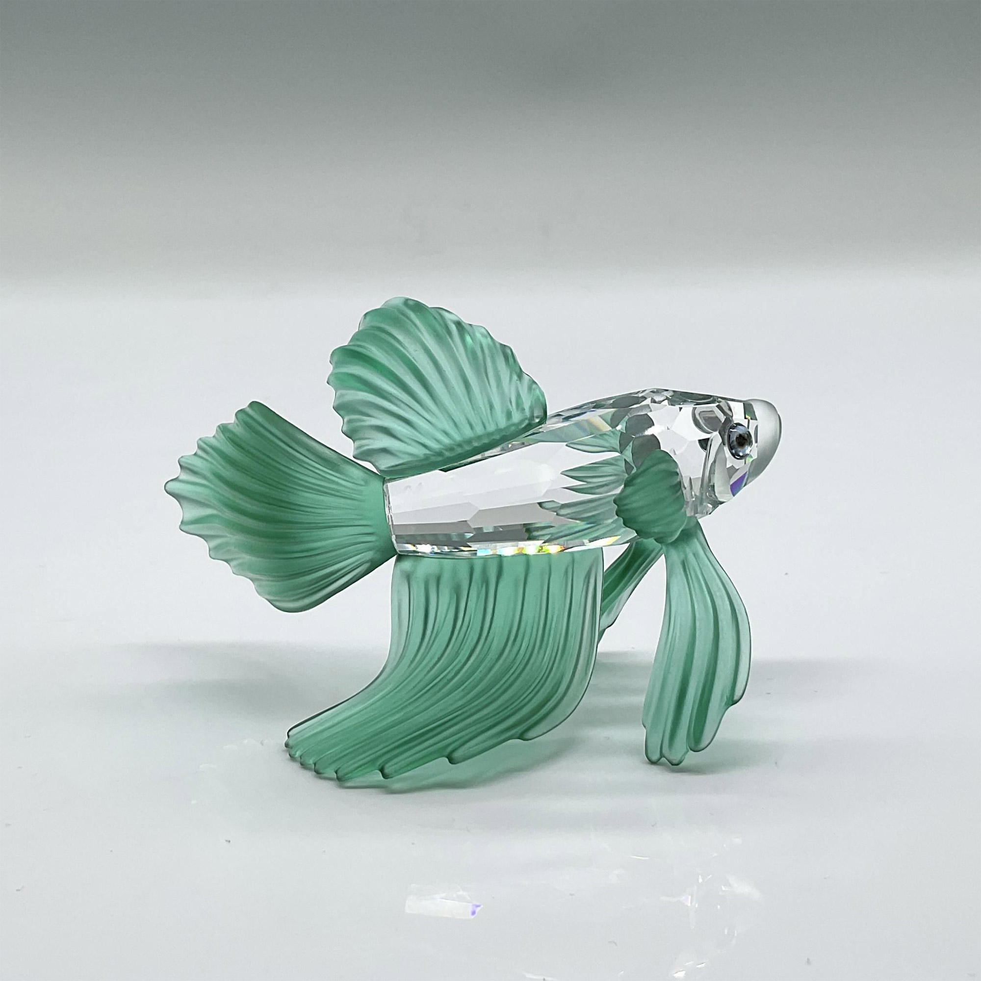 Swarovski Crystal Figurine, Green Siamese Fighting Fish - Image 2 of 4