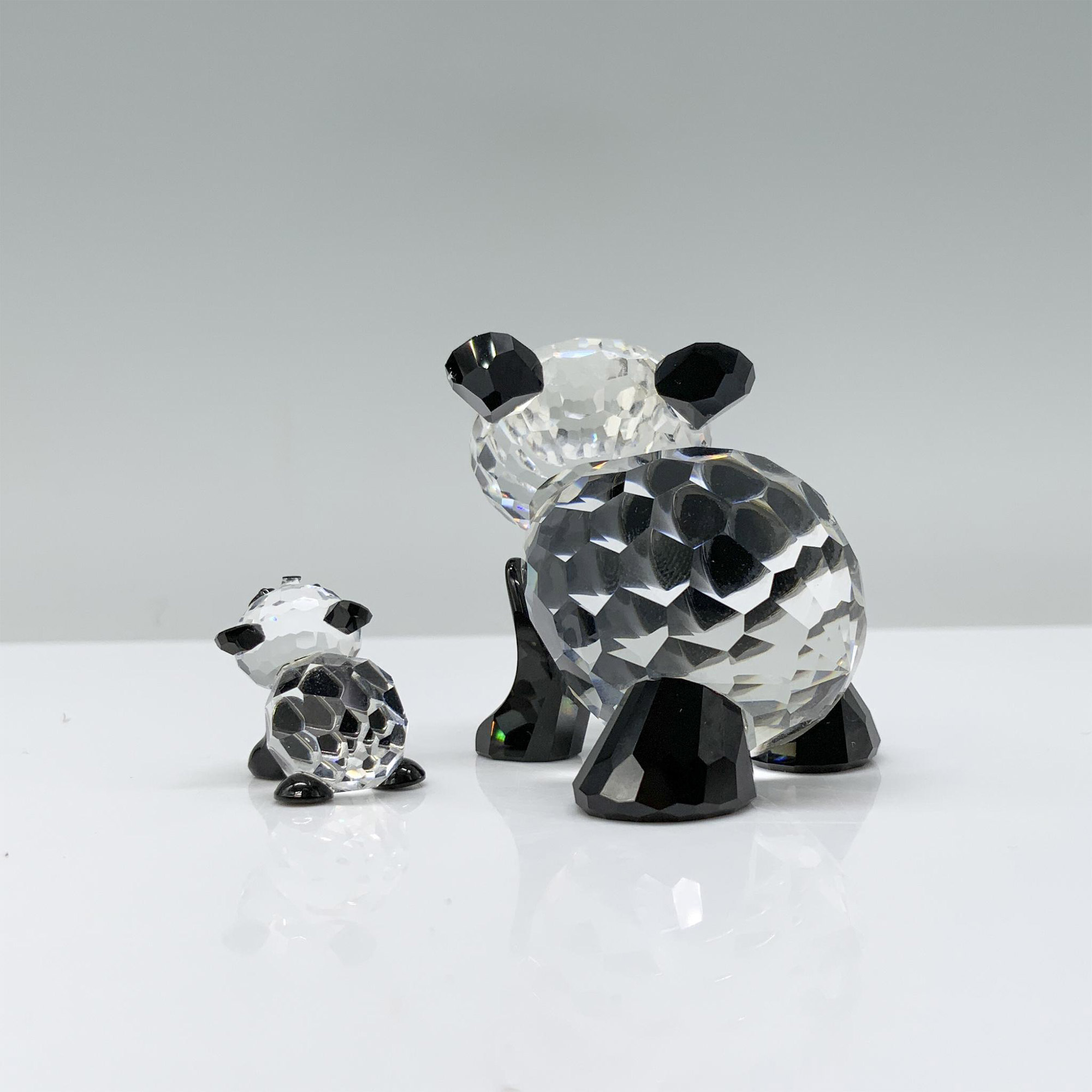 2pc Swarovski Crystal Figurines, Pandas 181080 and 181081 - Image 2 of 4