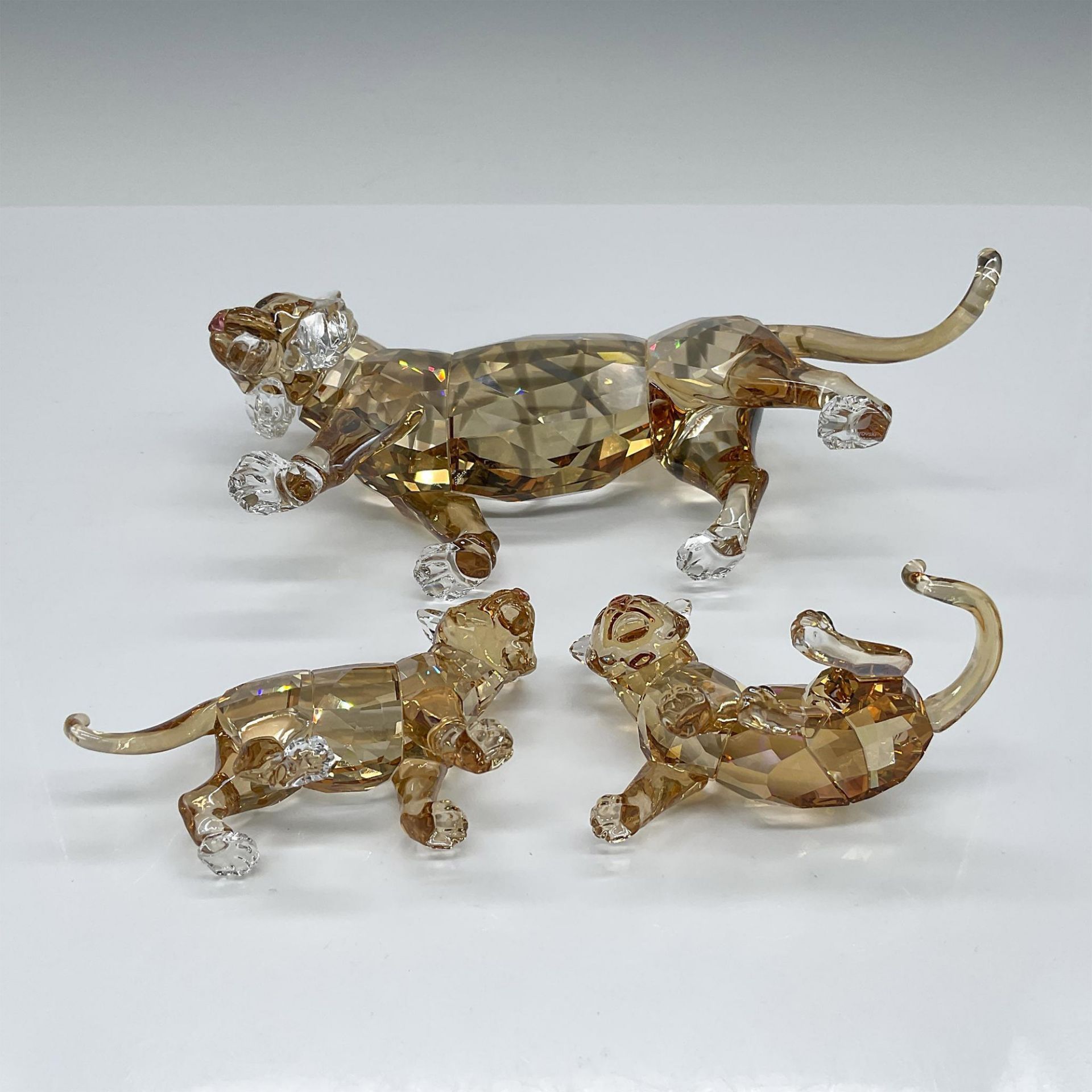 3pc Swarovski Crystal Grouping, Tiger Family - Bild 3 aus 3