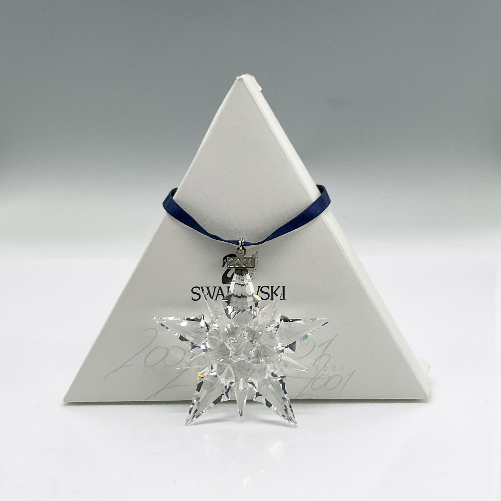 Swarovski Crystal Christmas Ornament 2001 - Image 3 of 3