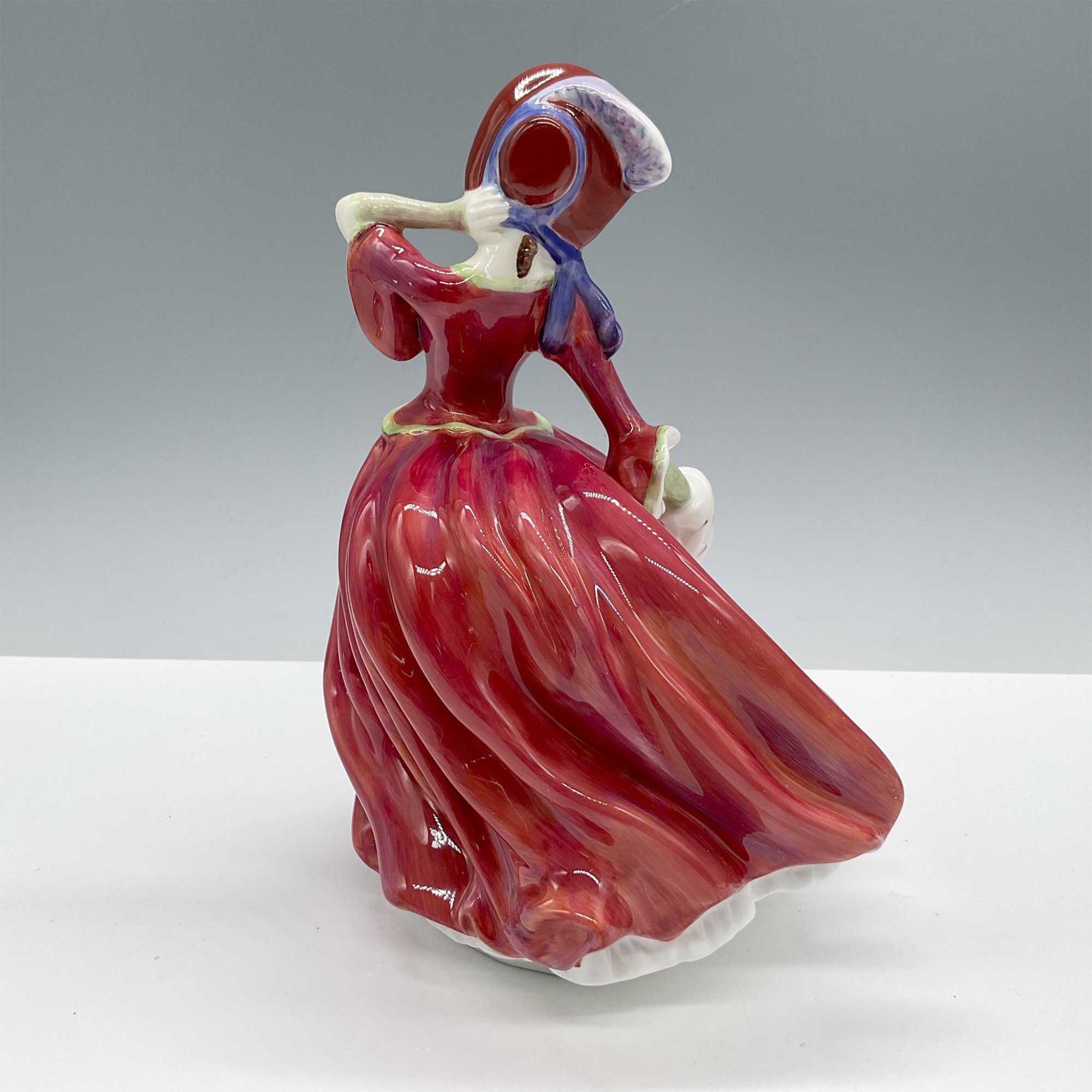 Autumn Breezes - HN1934 - Royal Doulton Figurine - Image 2 of 3