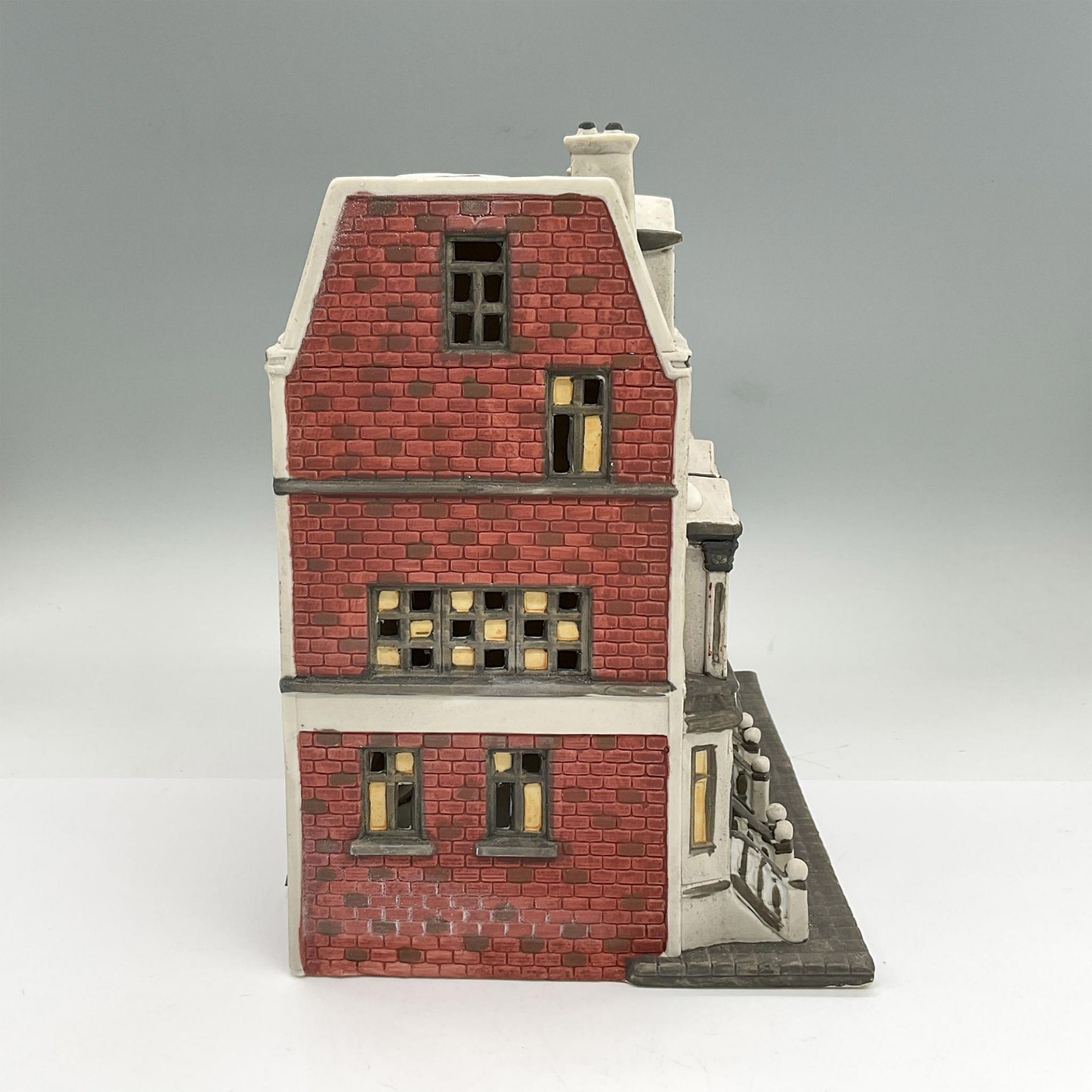 Department 56 Heritage Village Building, Sutton Place Brownstones - Image 2 of 5