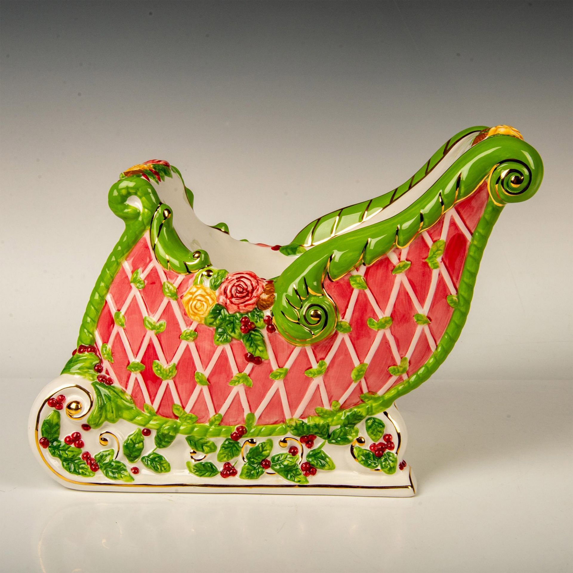 Royal Albert Seasons of Color, Sleigh Centerpiece - Image 4 of 6