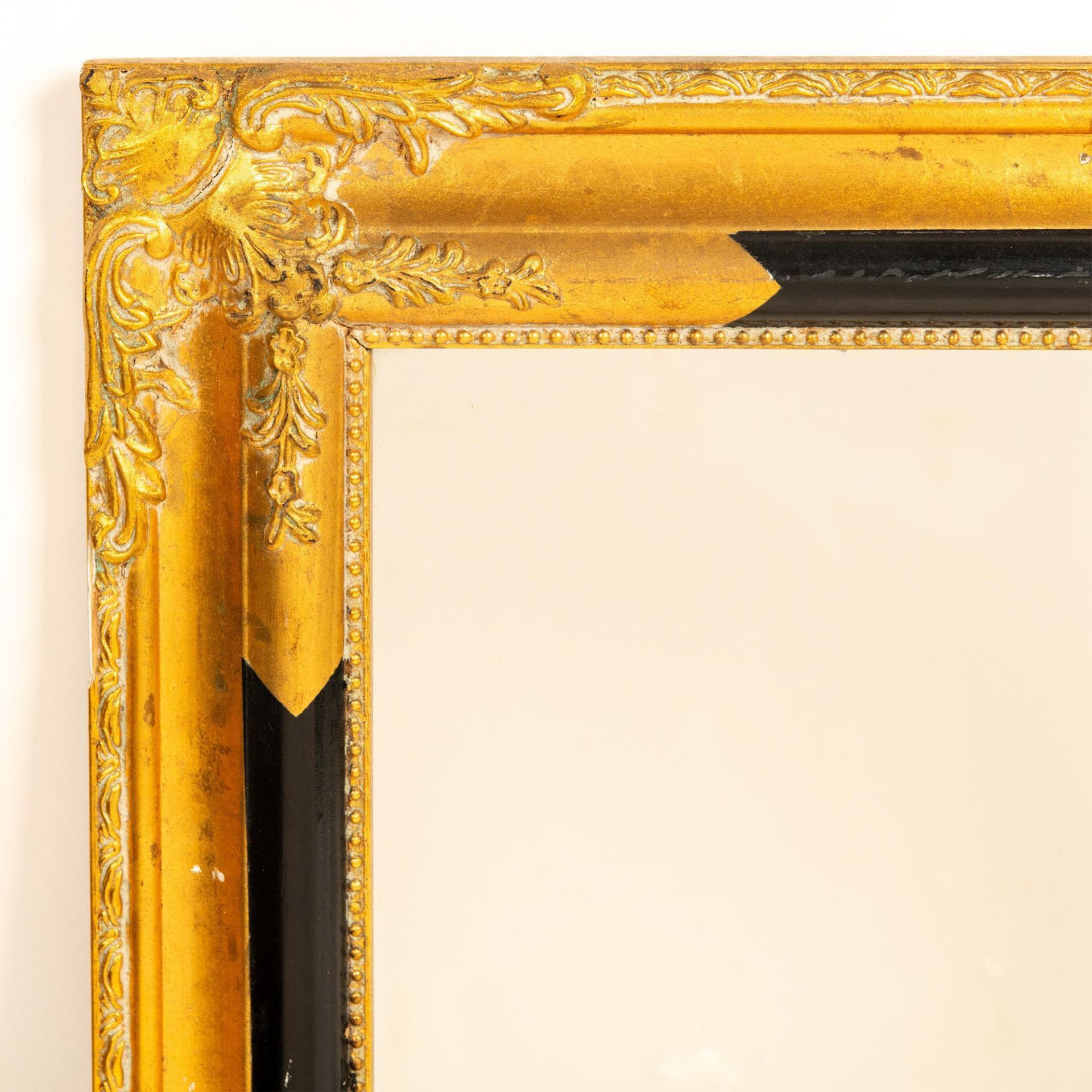 Ornate Carved Empire Style Gilded Plaster & Wood Mirror - Bild 3 aus 4