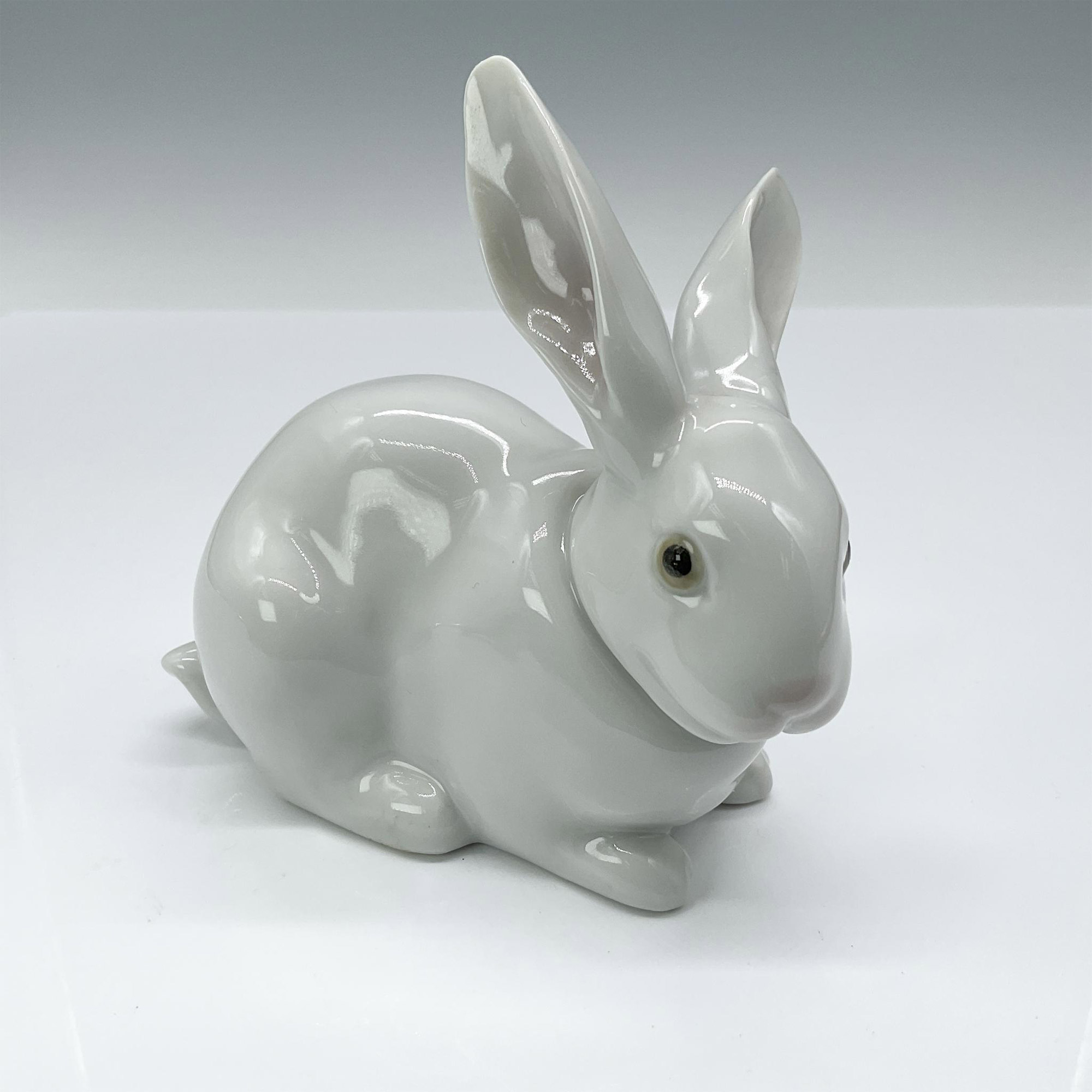 Attentive Bunny 1005905 - Lladro Porcelain Figurine