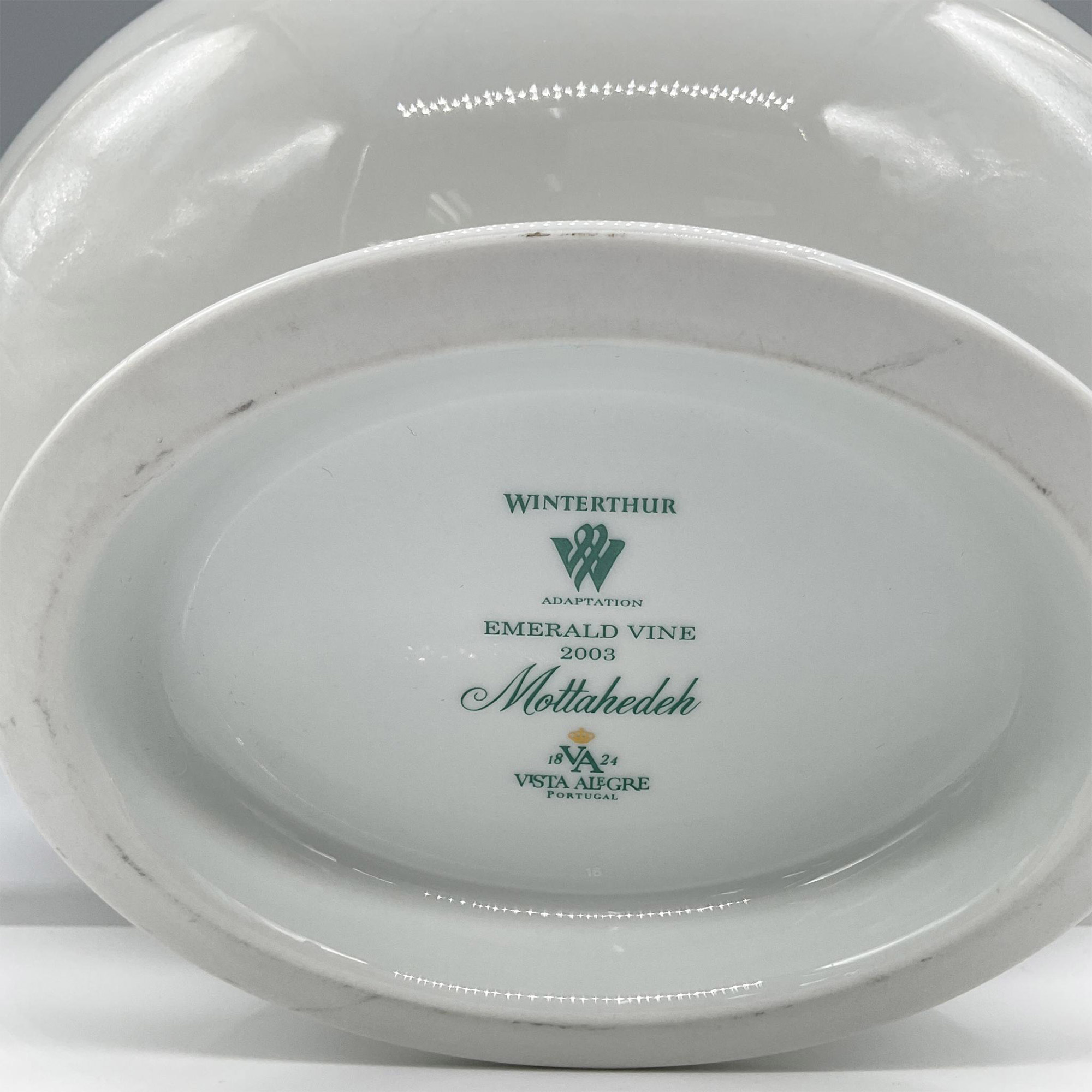 Mottahedeh Vista Alegre Tureen, Winterthur Emerald Vine - Image 4 of 5