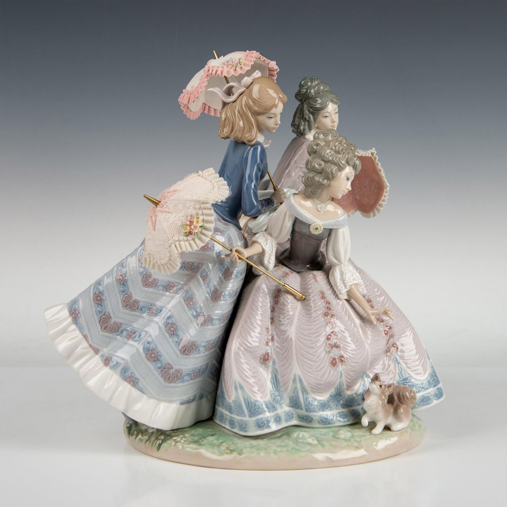 Three Sisters 1001492 - Lladro Porcelain Figurine - Image 2 of 7