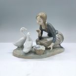 Feeding The Ducks 1004849 - Lladro Porcelain Figurine