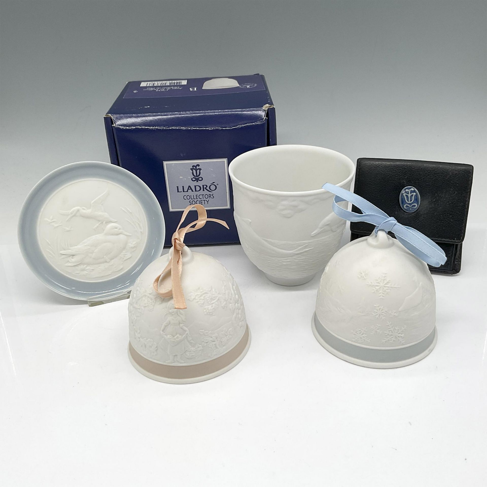 5pc Lladro CS Bells, Dolphins Cup, Duck Plate & Coin Purse - Image 4 of 4