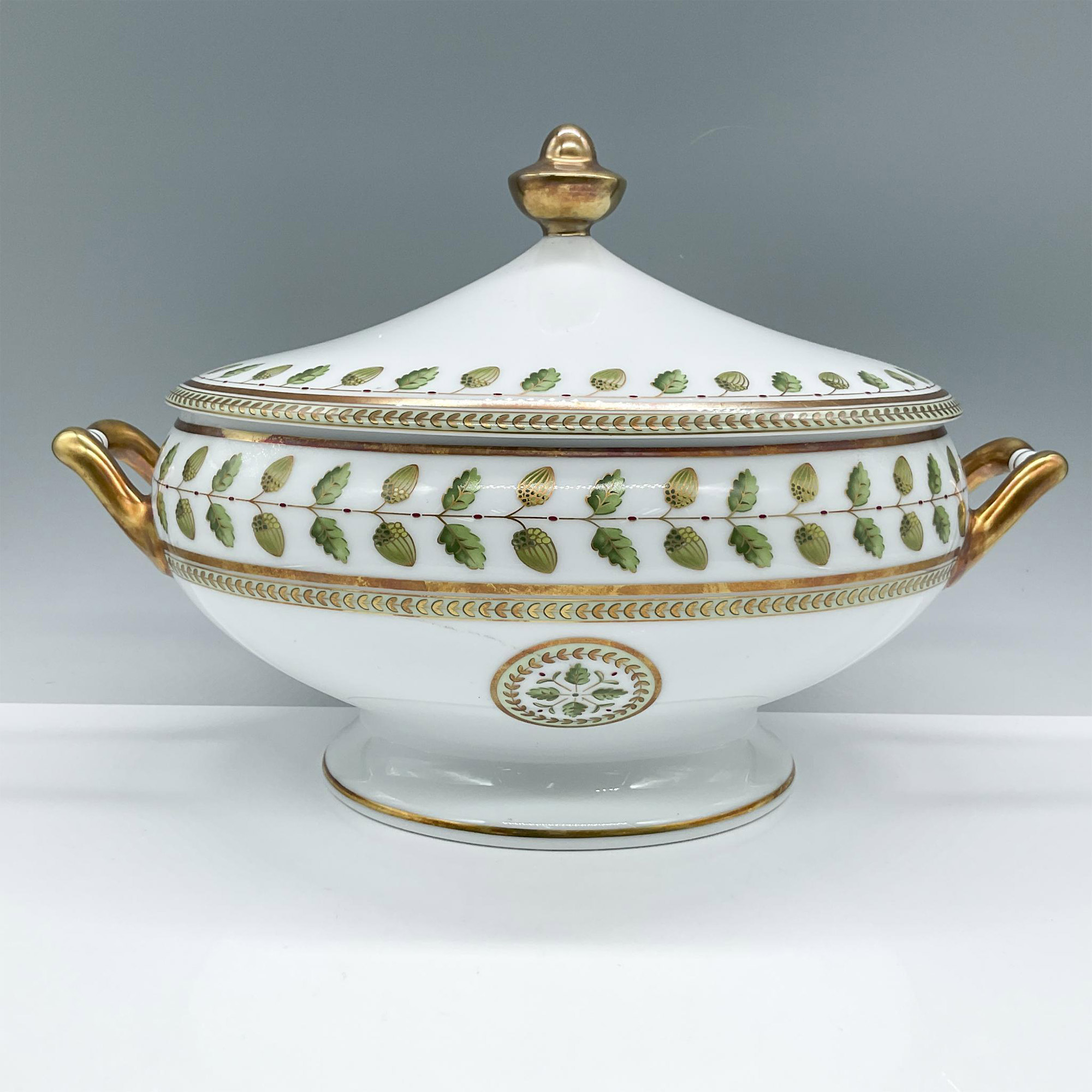 Bernardaud Porcelain Covered Soup Tureen, Constance - Image 3 of 4