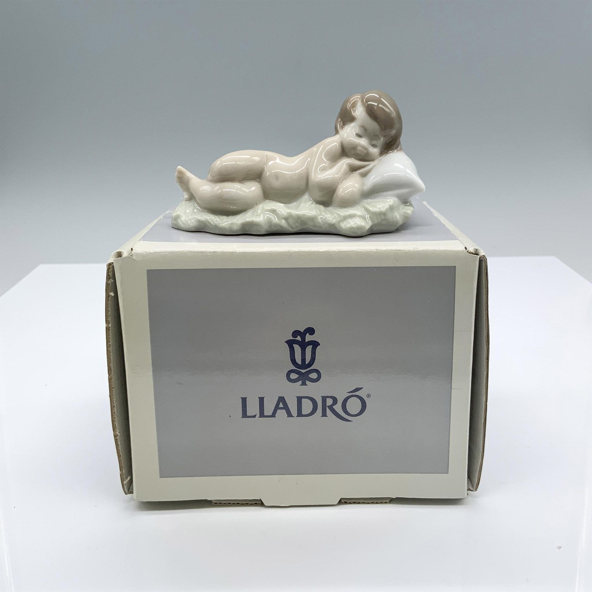Baby Jesus 1004670 - Lladro Porcelain Figurine - Image 4 of 4