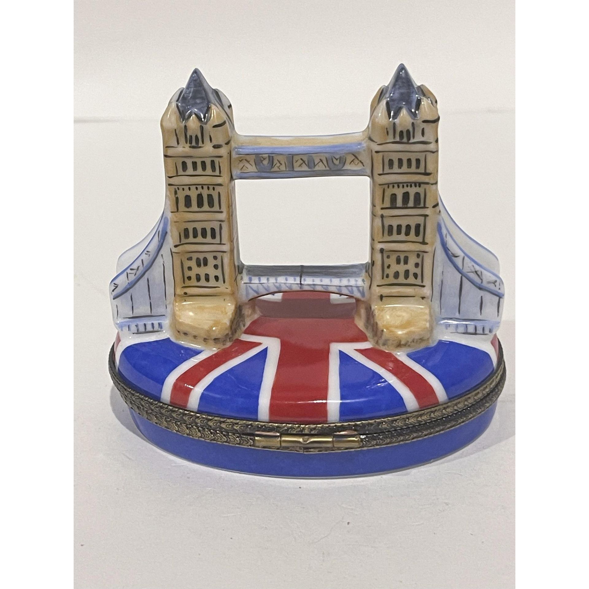 Rare Limoges Keepsake Box, London Tower Bridge Union Jack - Image 3 of 4