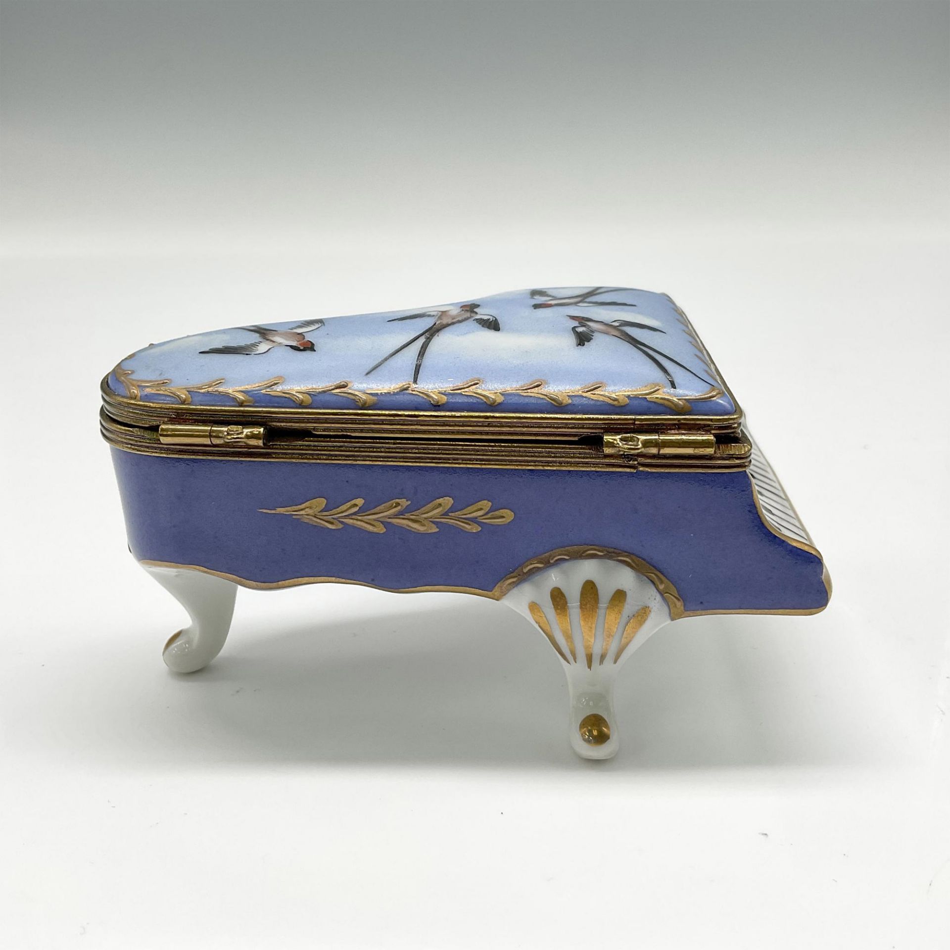 Limoges Peint Main Porcelain Grand Piano Box - Bild 2 aus 4