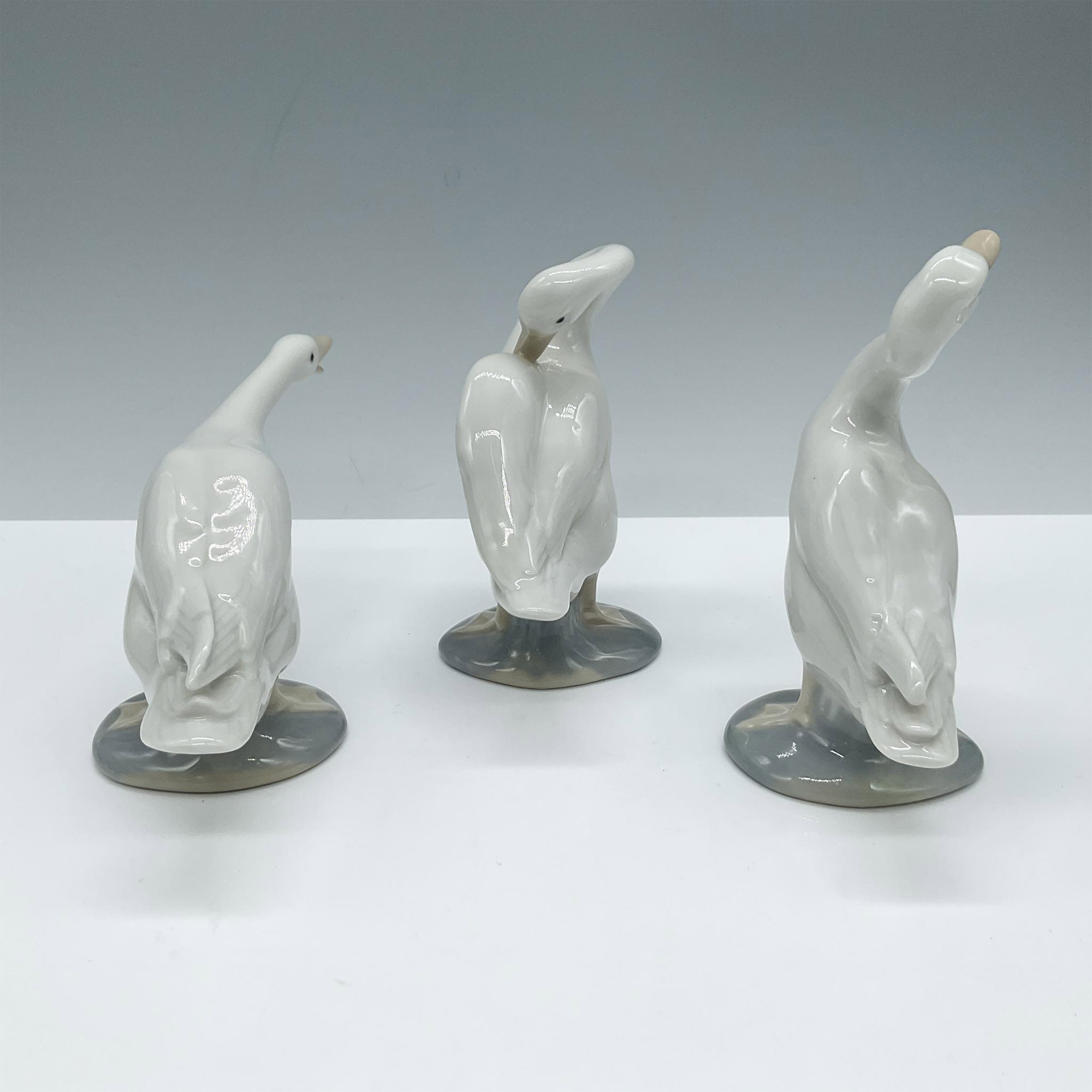 3pc Lladro Porcelain Figurines, Little Ducks - Image 2 of 3