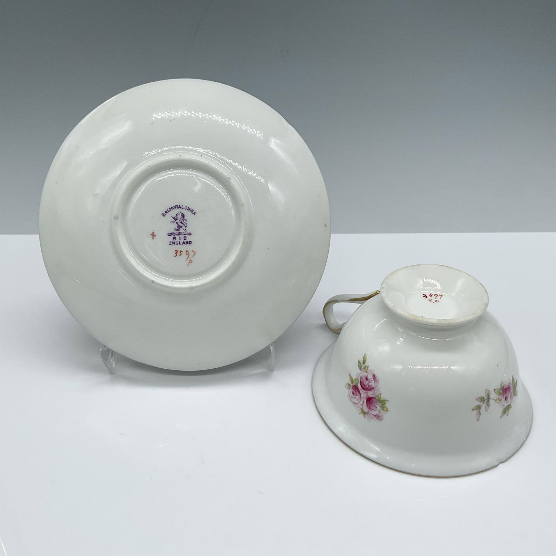 Balmoral Bone China Tea Cup and Saucer Set - Image 3 of 3