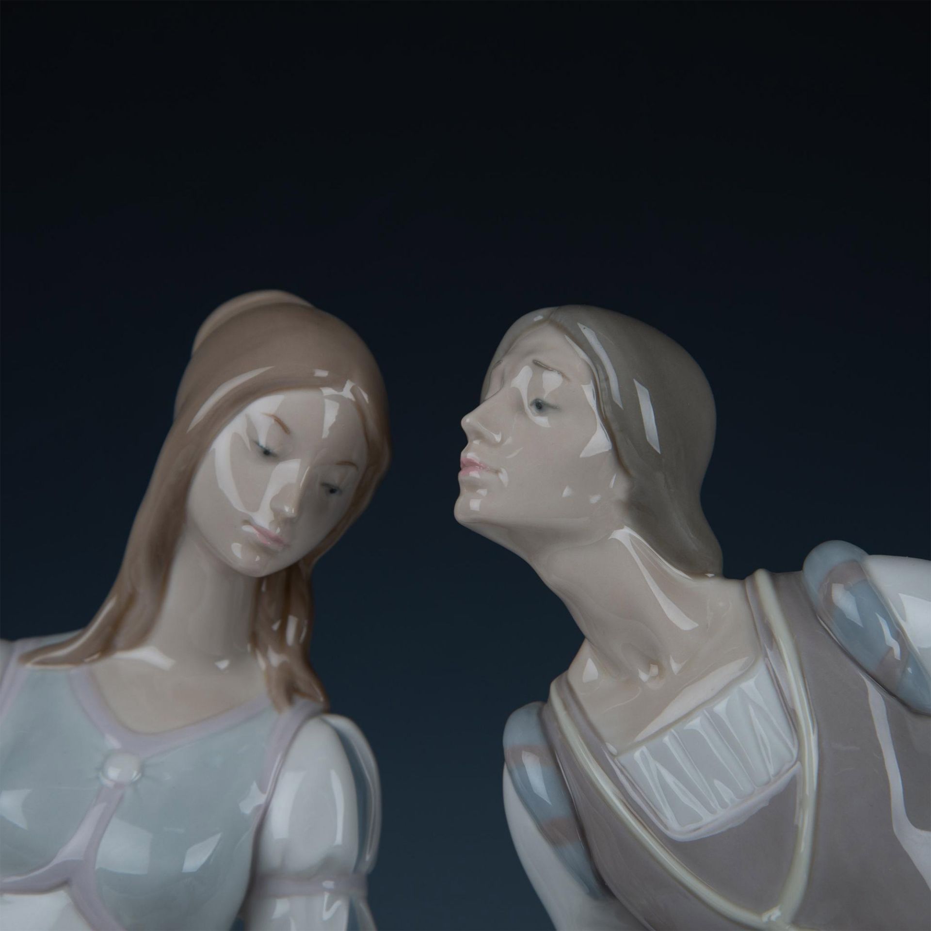 Romeo and Juliet 1004750 - Lladro Porcelain Figurine - Bild 3 aus 9