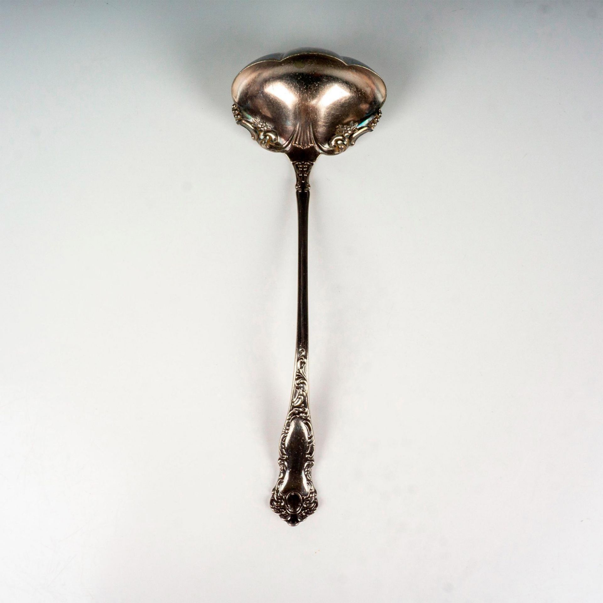 WM Rogers and Son AA Silverplate Ladle