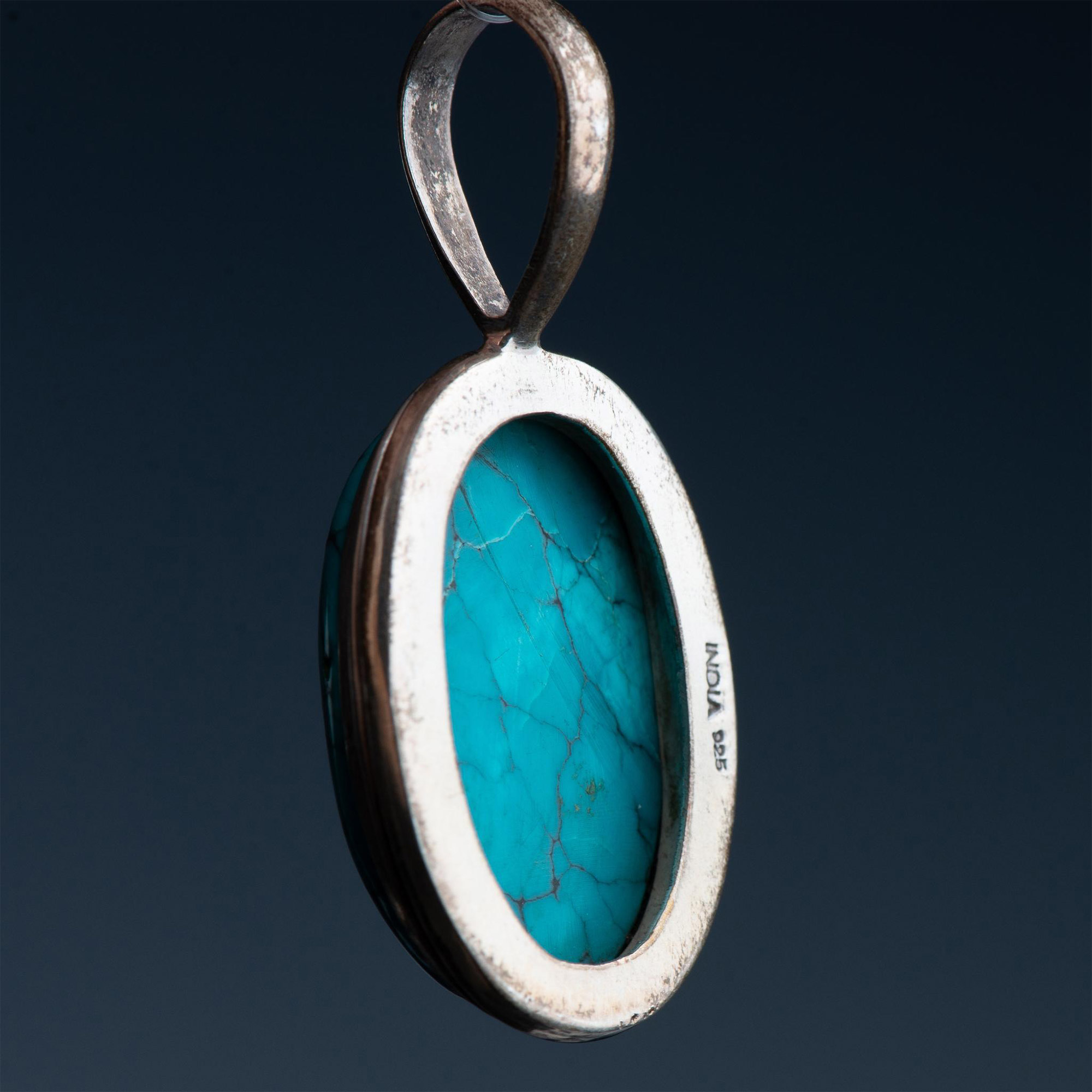 Large Oval Sterling Silver & Turquoise Pendant - Image 2 of 3